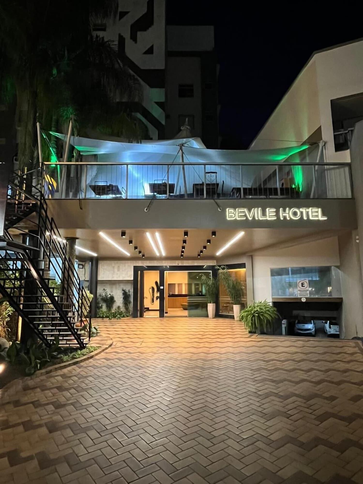 Vista Exterior Bevile Hotel