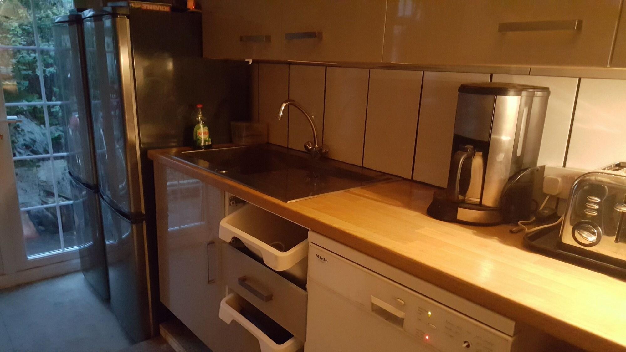 Instalaciones Recreativas Anfield Road Euro Hostel