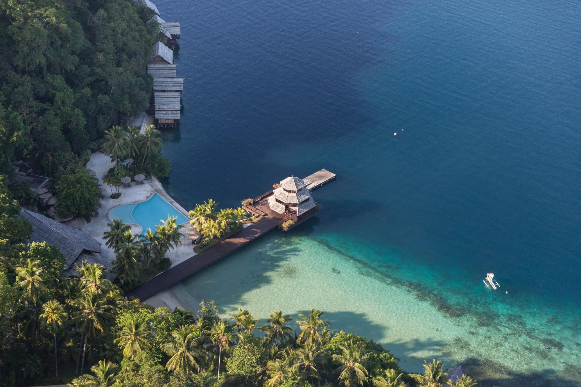 Vista Exterior Pearl Farm Beach Resort