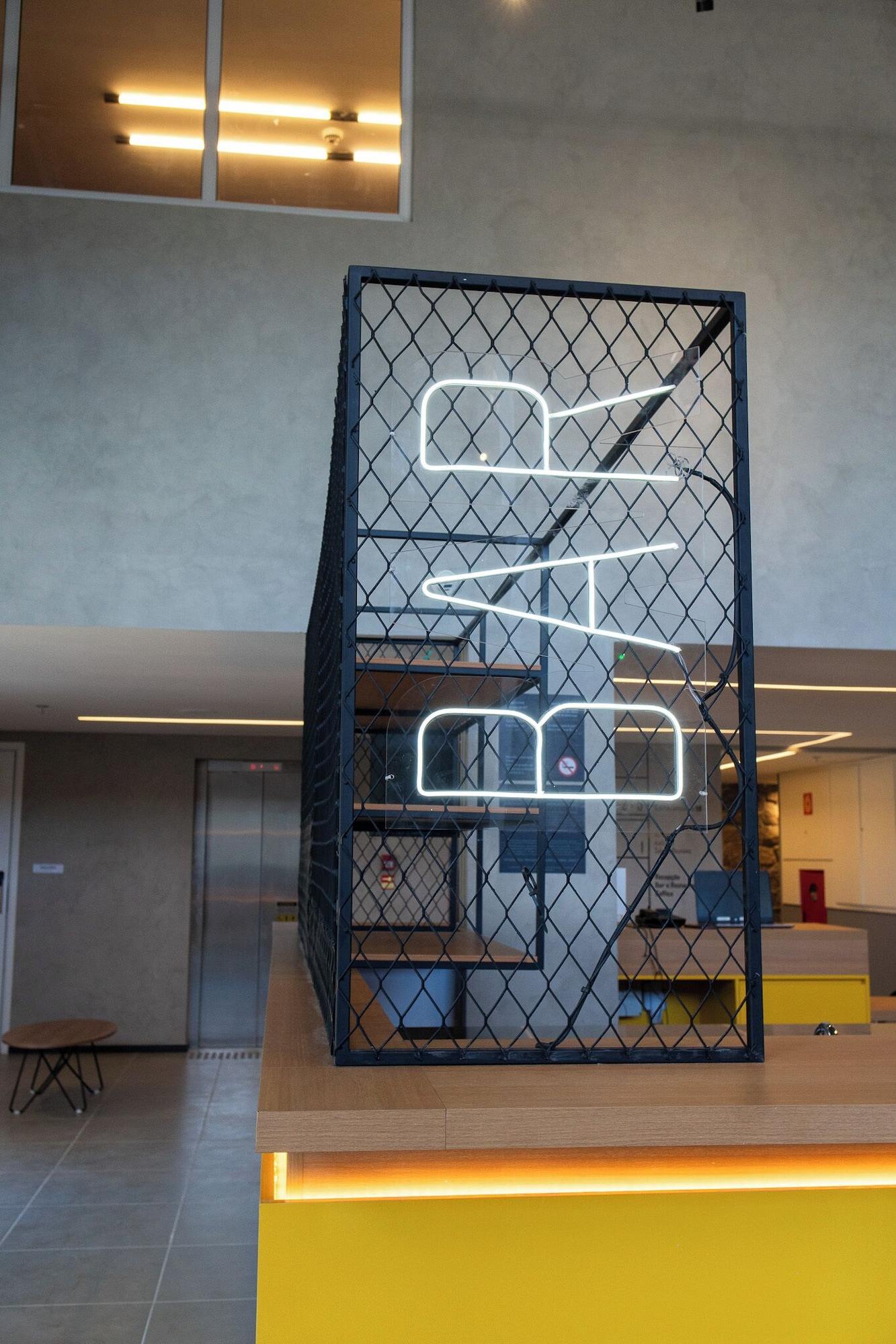 Bar/Salón Ibis Arcoverde