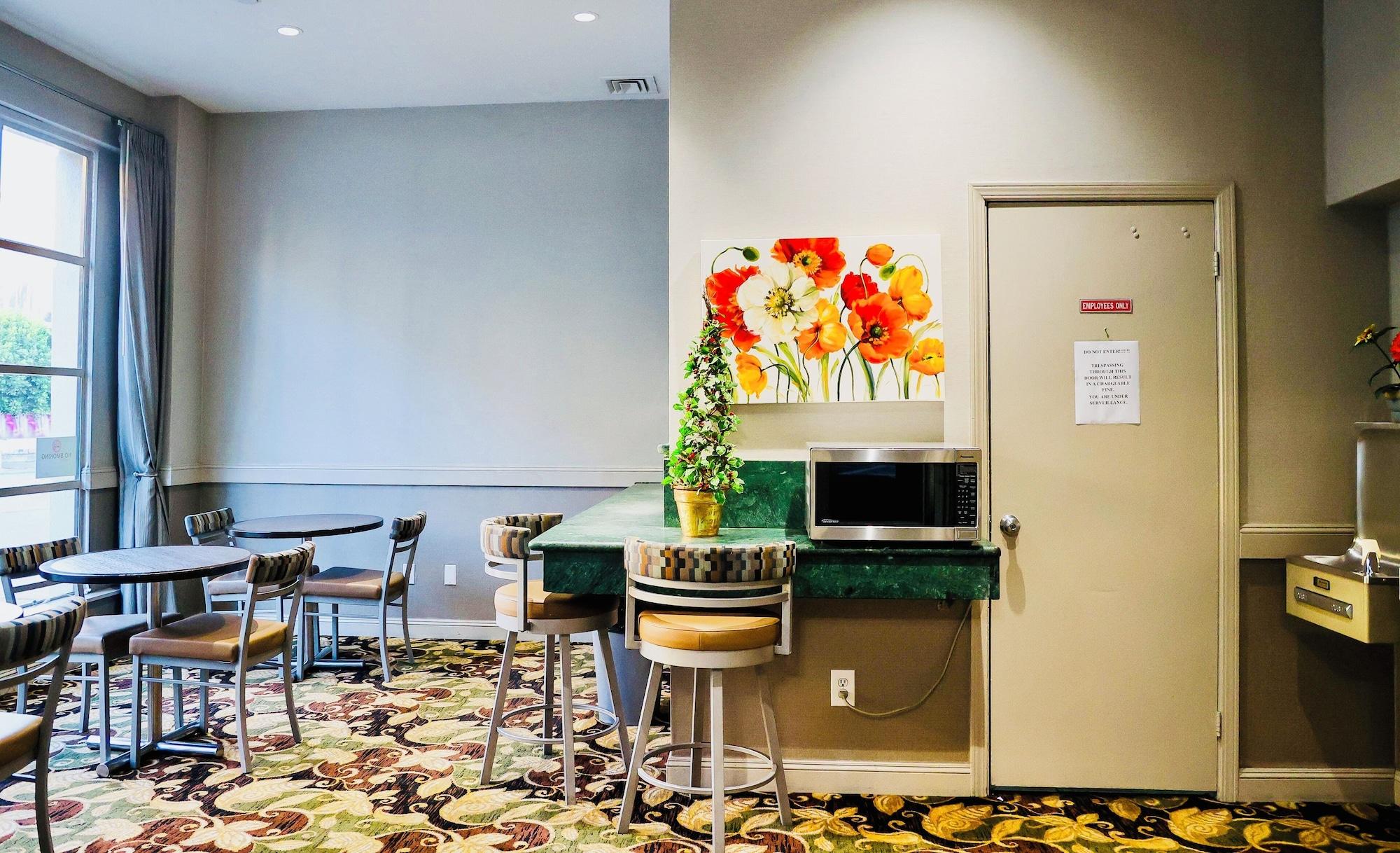 Restaurant City Center Inn & Suites