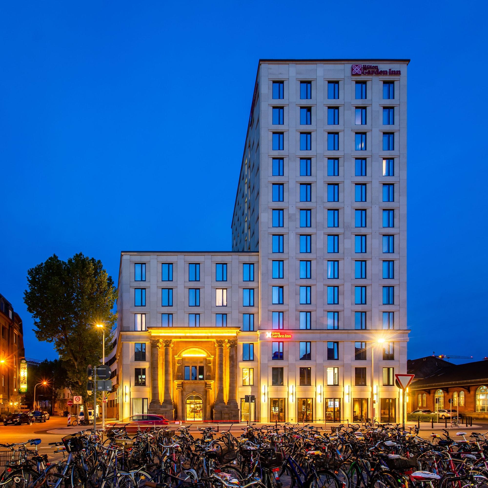 Vista Exterior Hilton Garden Inn Mannheim