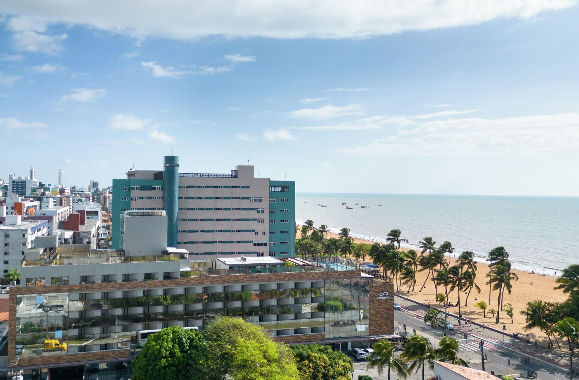 Vista Exterior Infinity at the Sea by Welkom