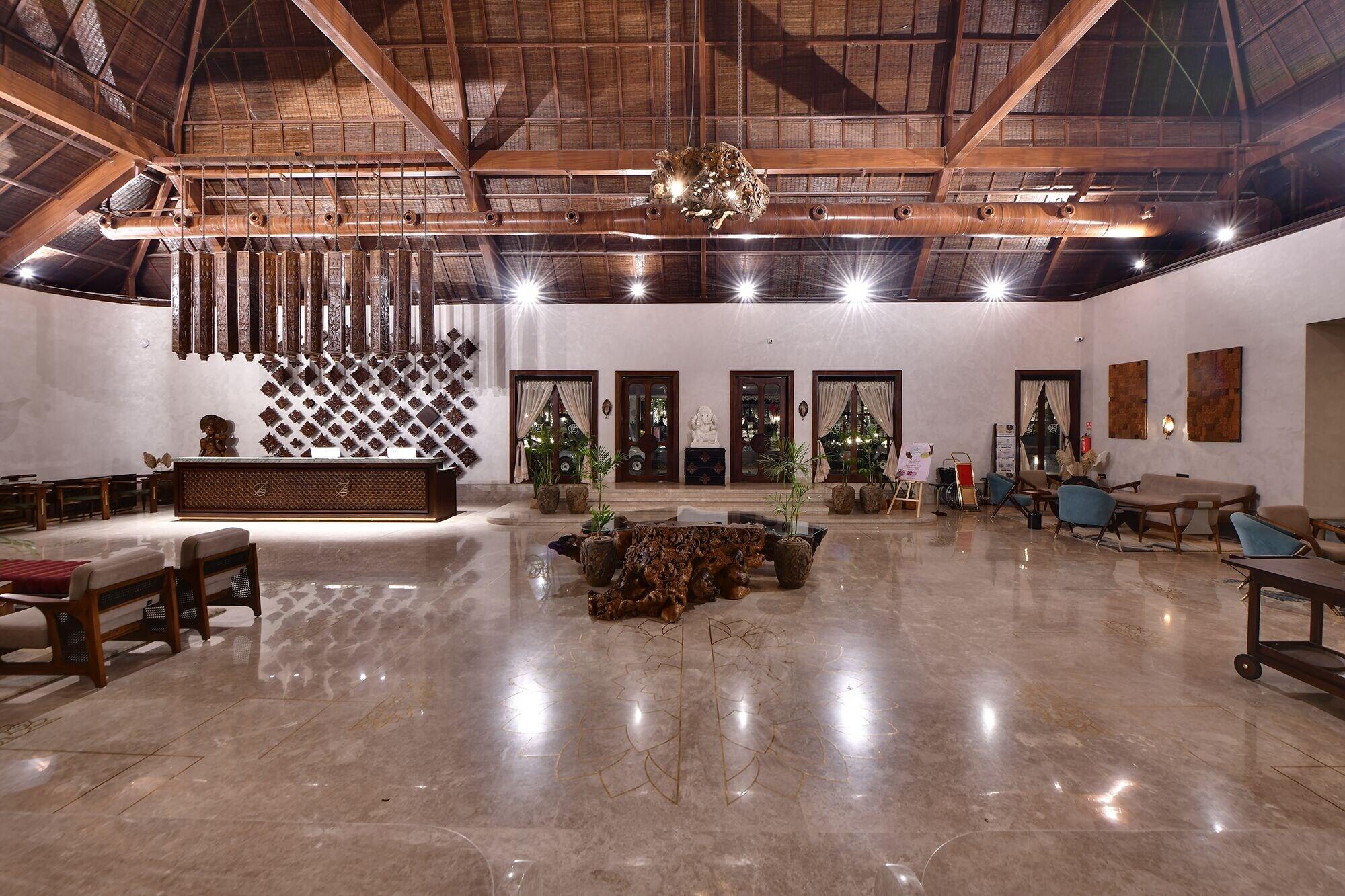 Vista Lobby Maira Resort and Convention centre