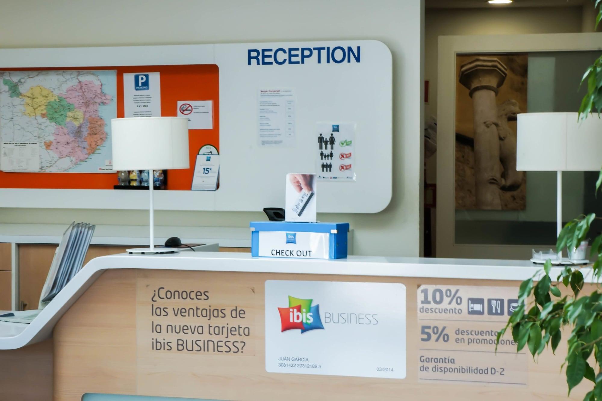 Vista Lobby ibis budget Girona Costa Brava