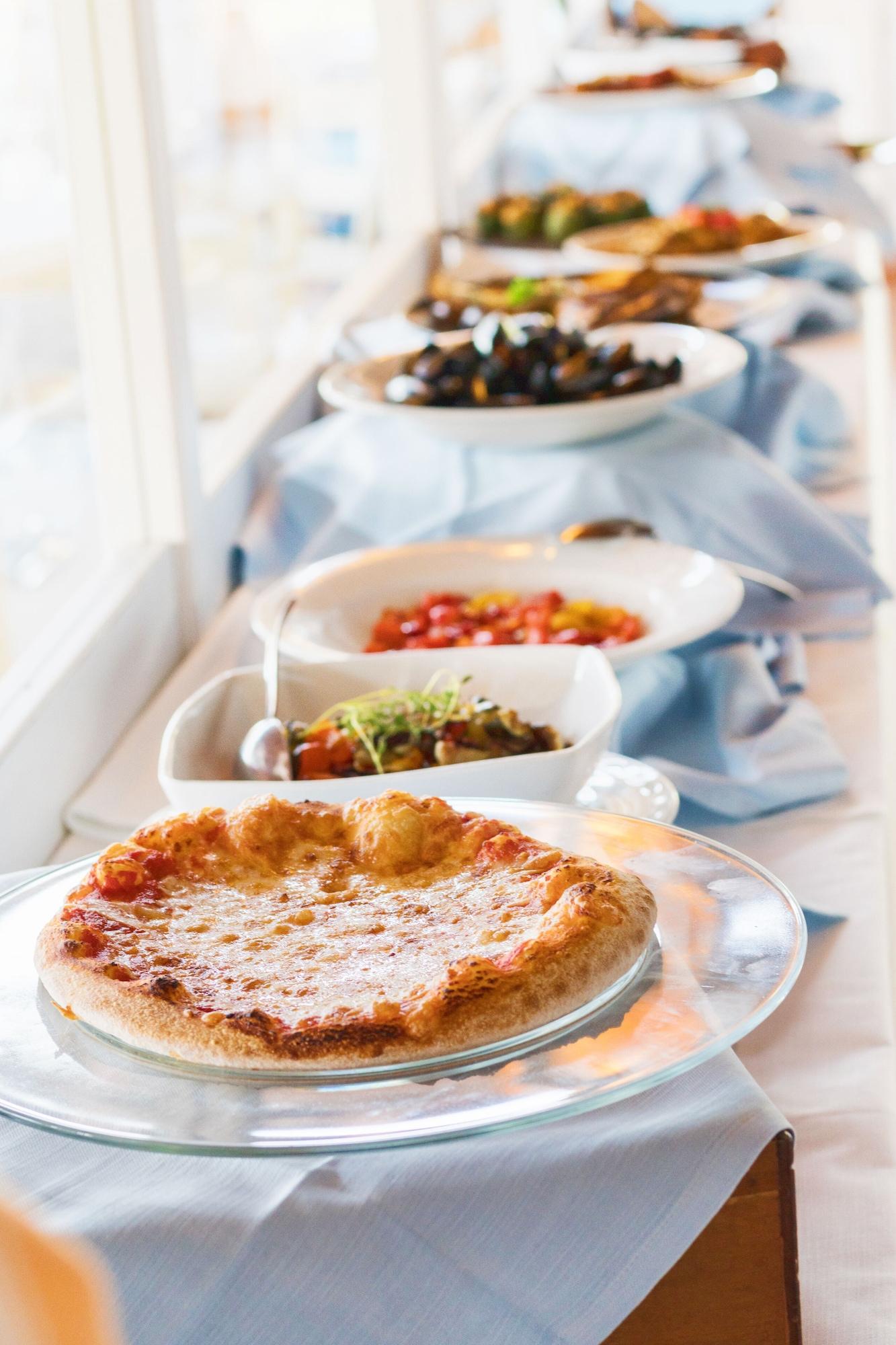 Restaurant COLONNA GRAND HOTEL CAPO TESTA, a Colonna Luxury Beach Hotel, Santa Teresa Sardegna