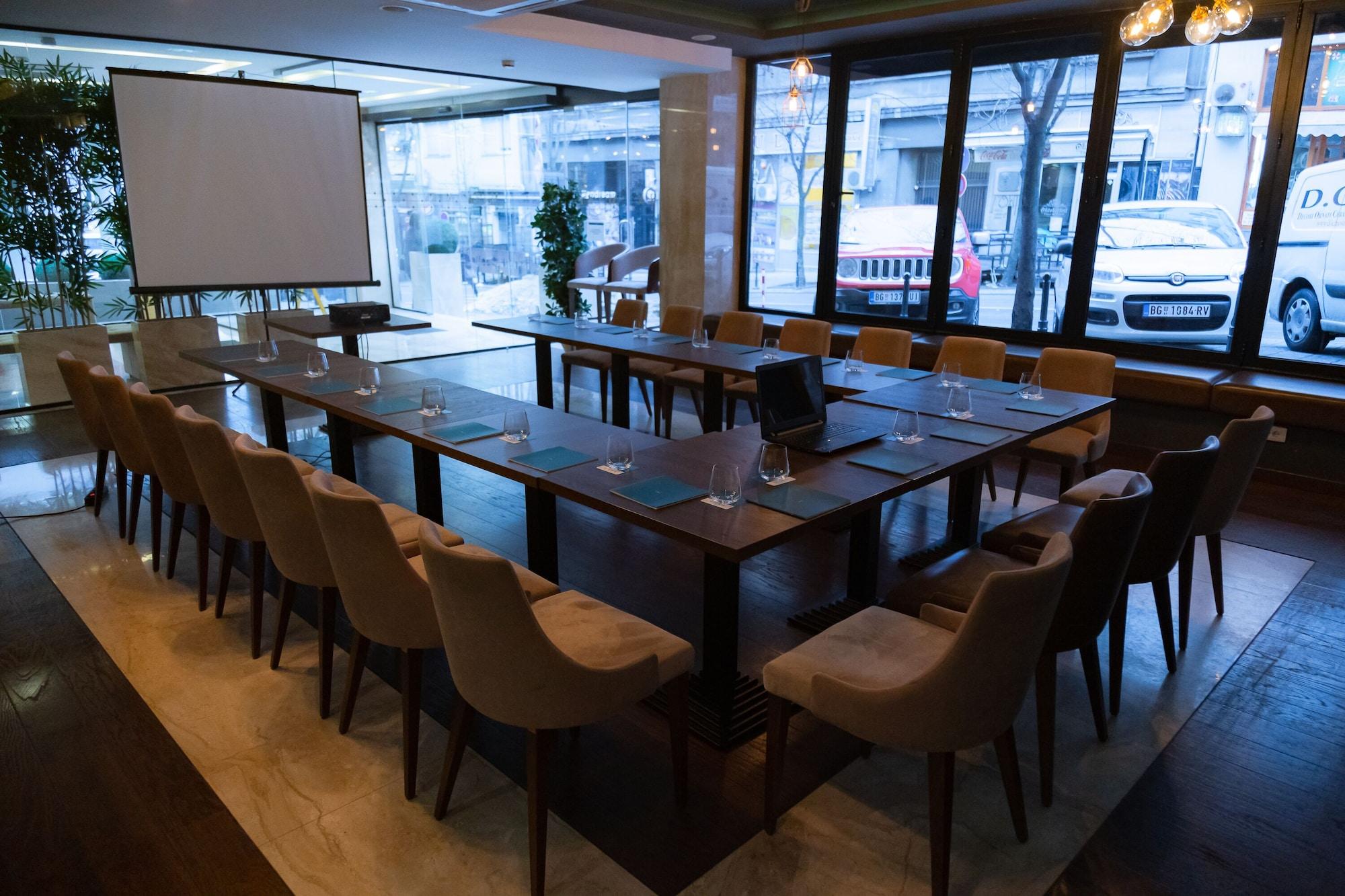 Sala de Reuniones Mark Hotel Belgrade