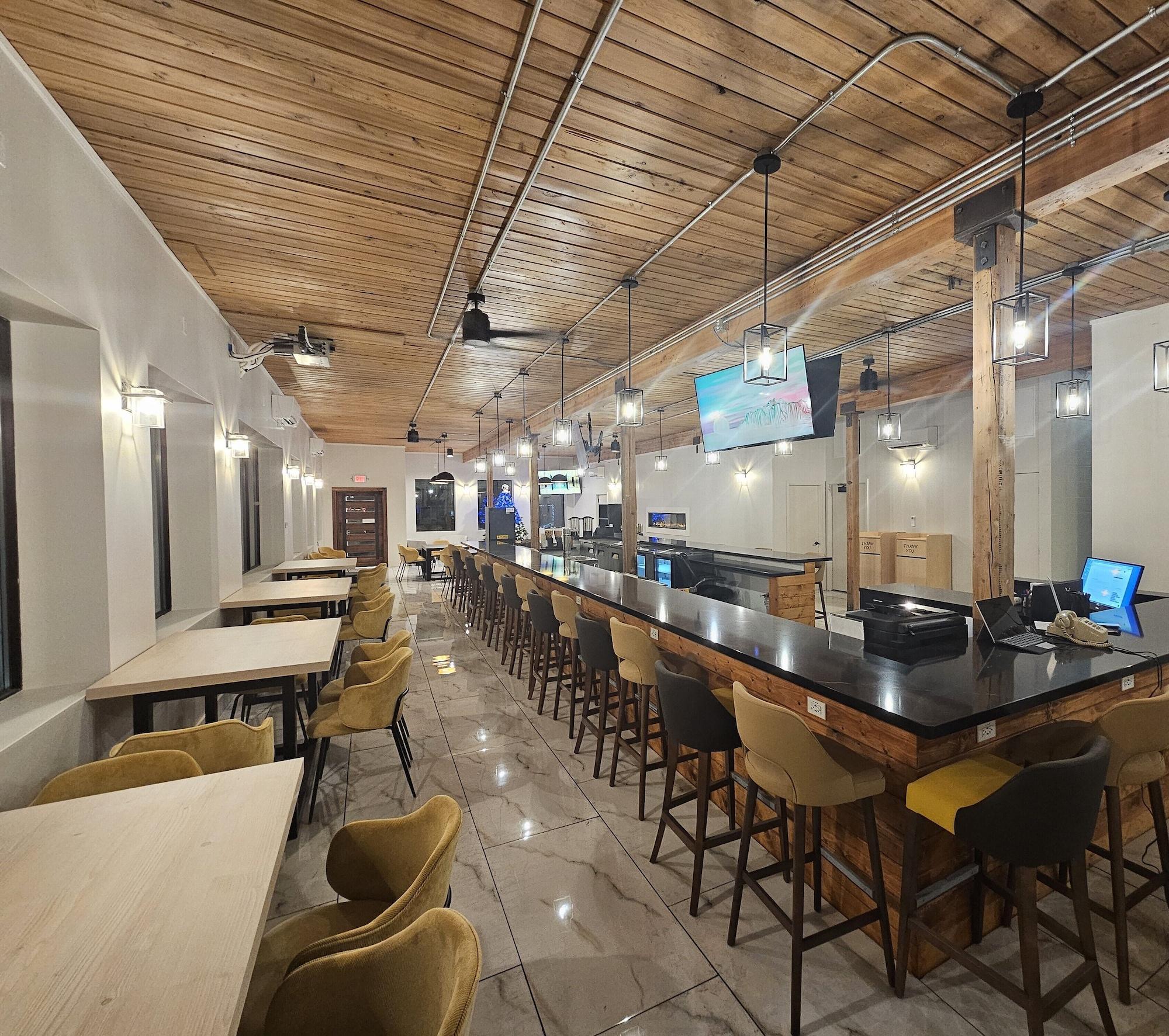 Vista Lobby The Hotel Pendleton, Trademark Collection by Wyndham