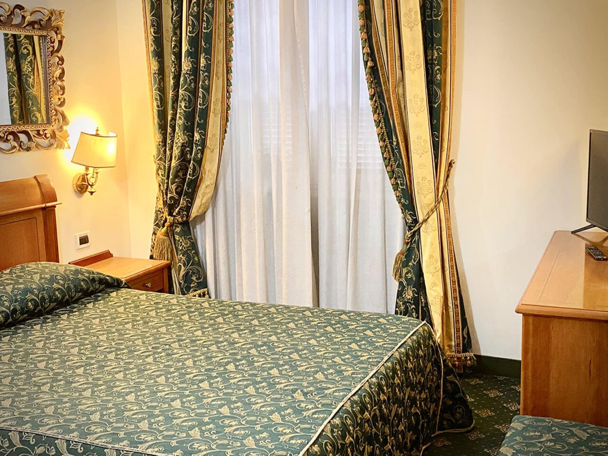 Habitación Champagne Palace Hotel