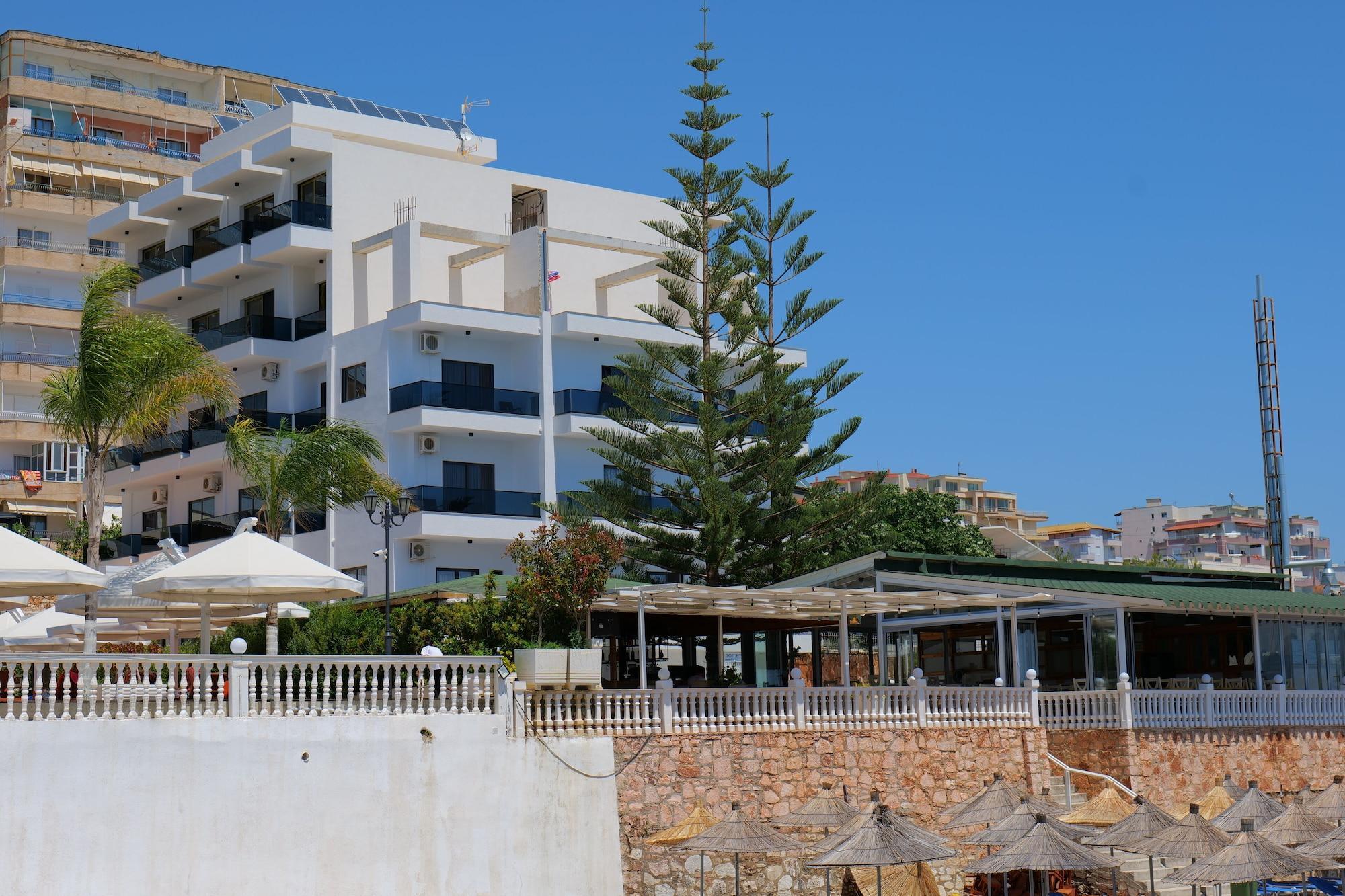 Vista Exterior Hotel Joni Kompleks