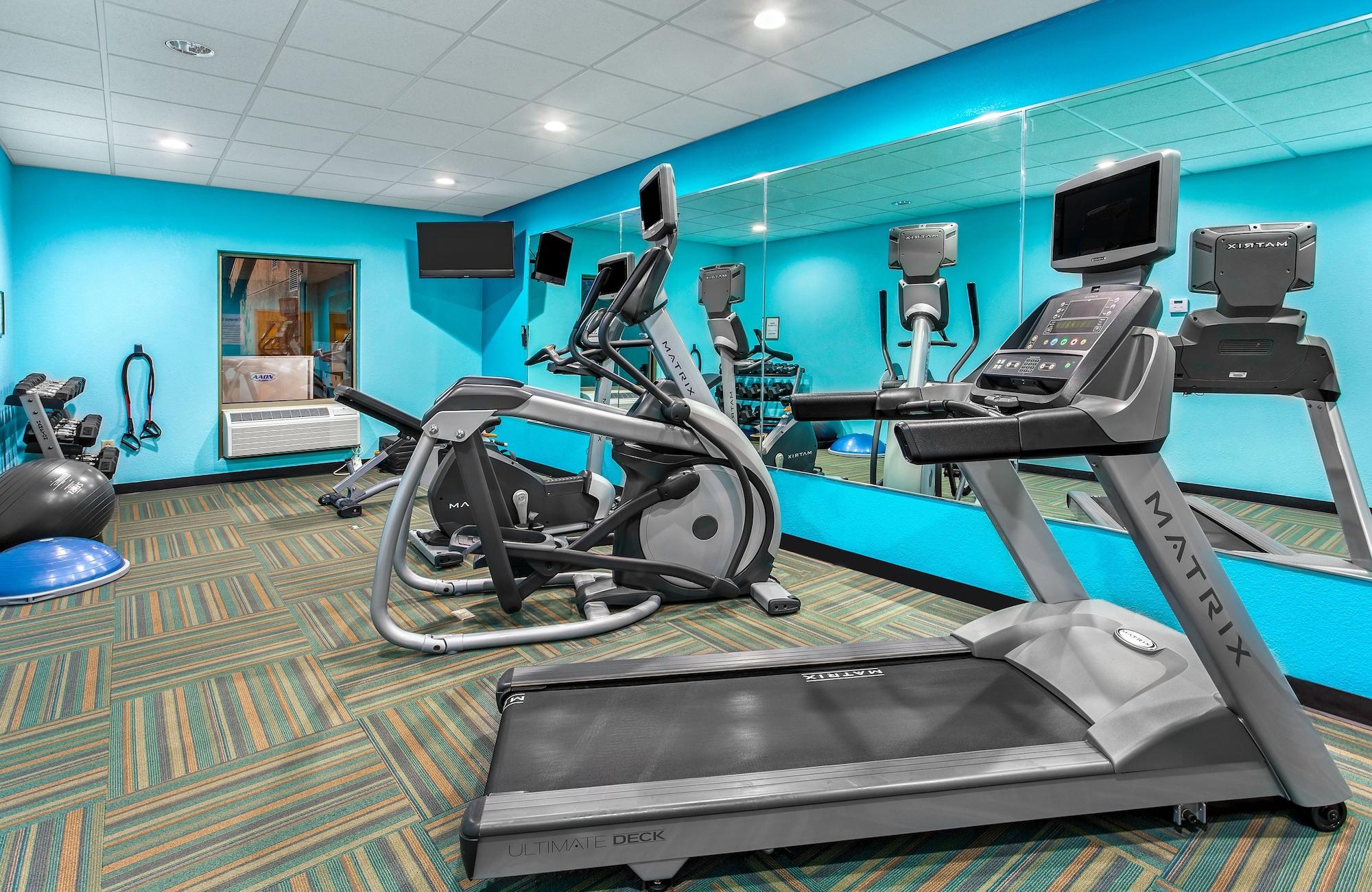 Gimnasio Holiday Inn Express & Suites Morristown by IHG