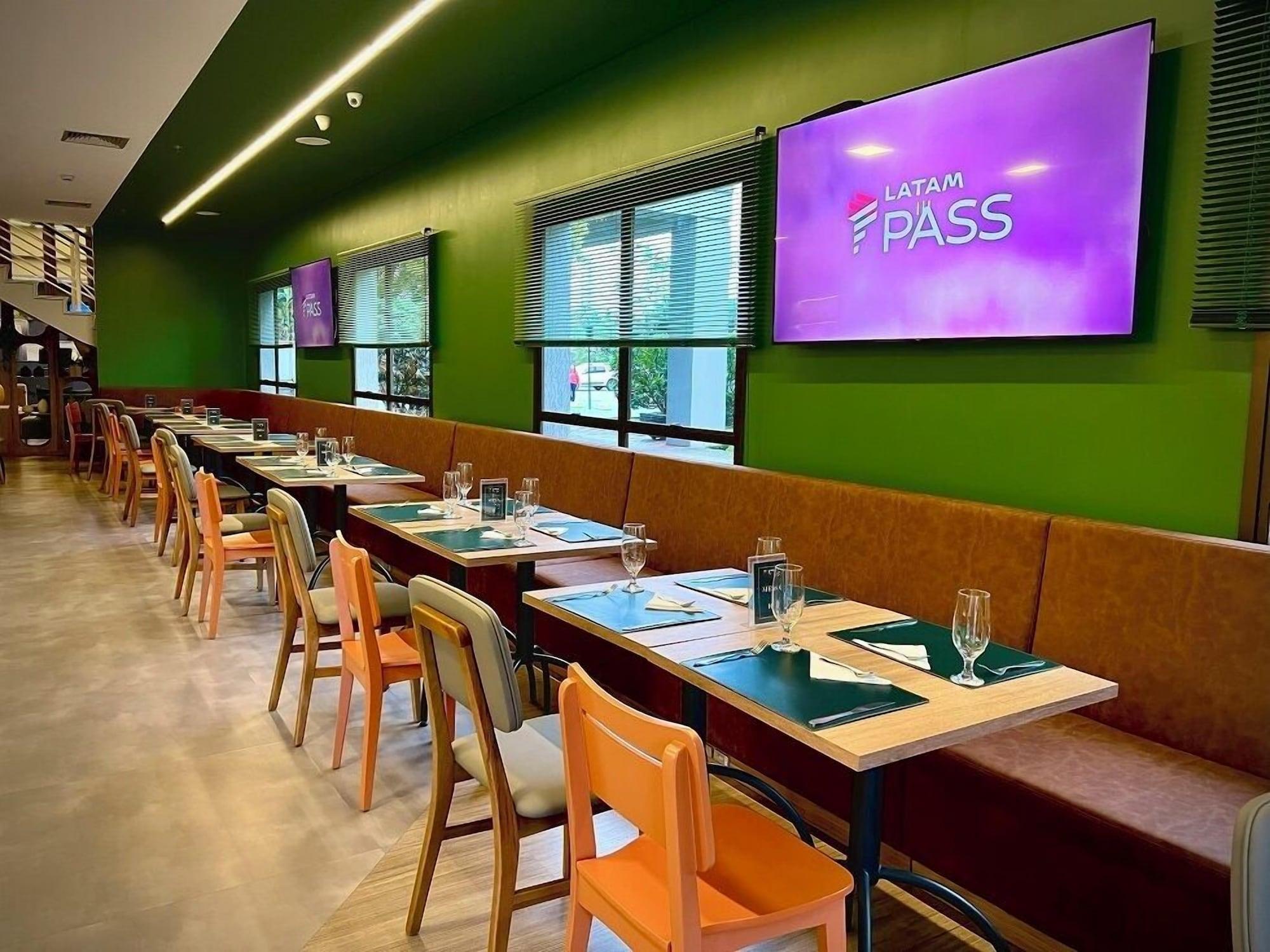 Restaurant Comfort Hotel Joinville