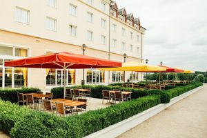 Alojamiento - Grand Magic Hotel Marne La Vallée