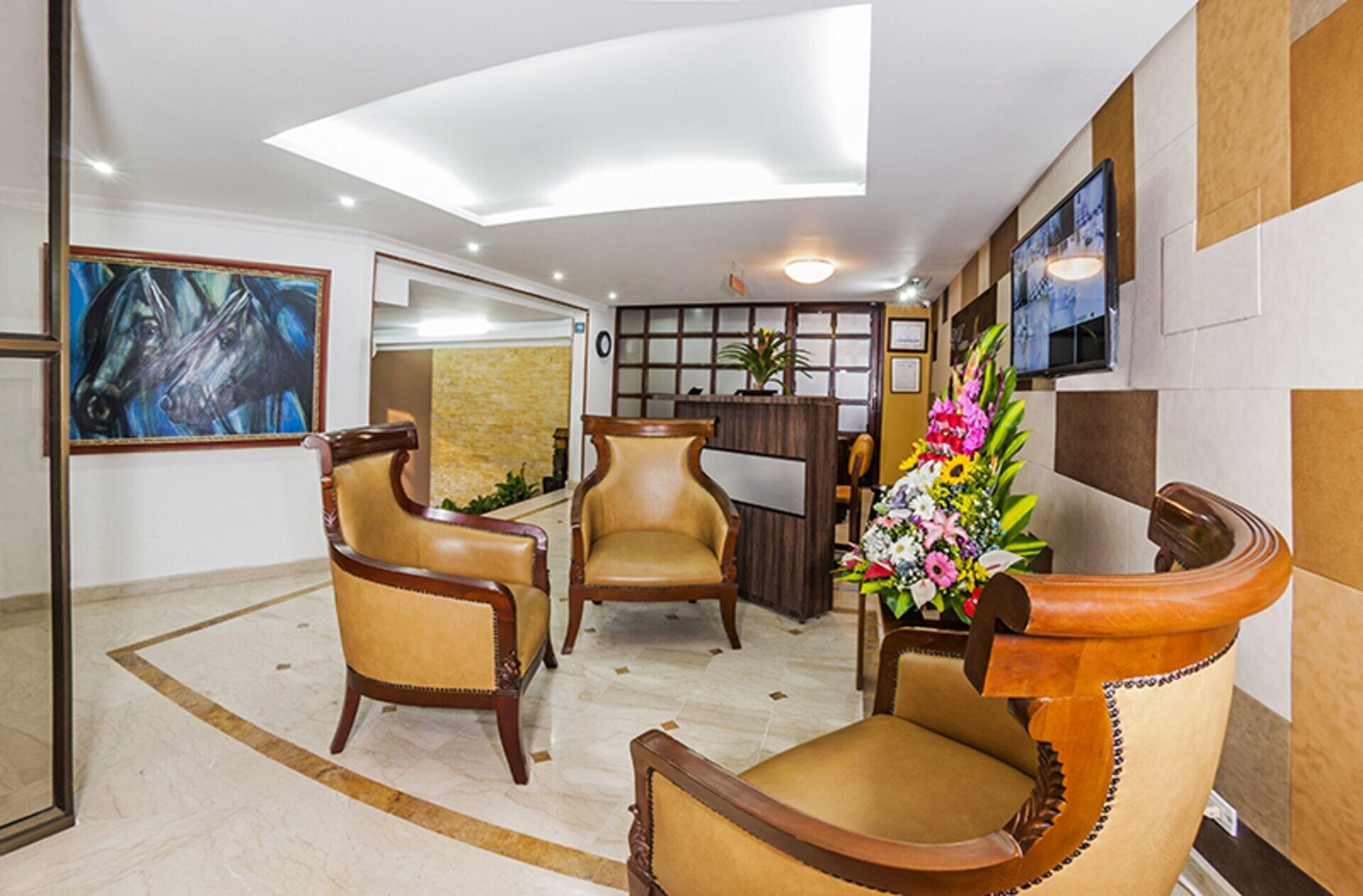 Varios Hotel Gran Marquez