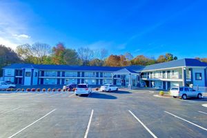 Alojamiento - Kings Inn