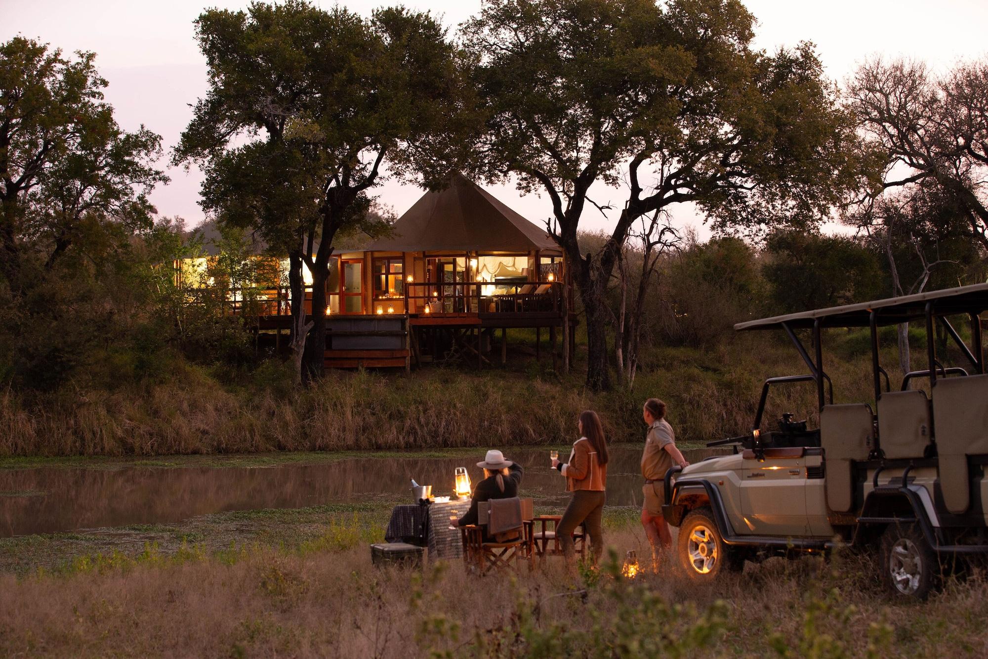 Vista Exterior Hamiltons Tented Camp