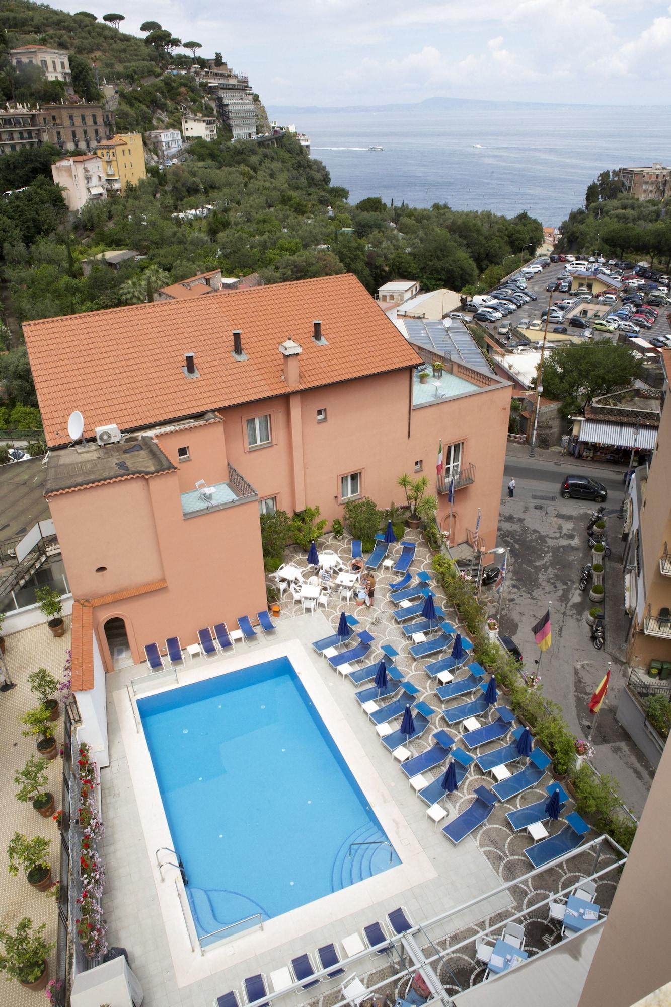 Vista Exterior Hotel Villa Maria