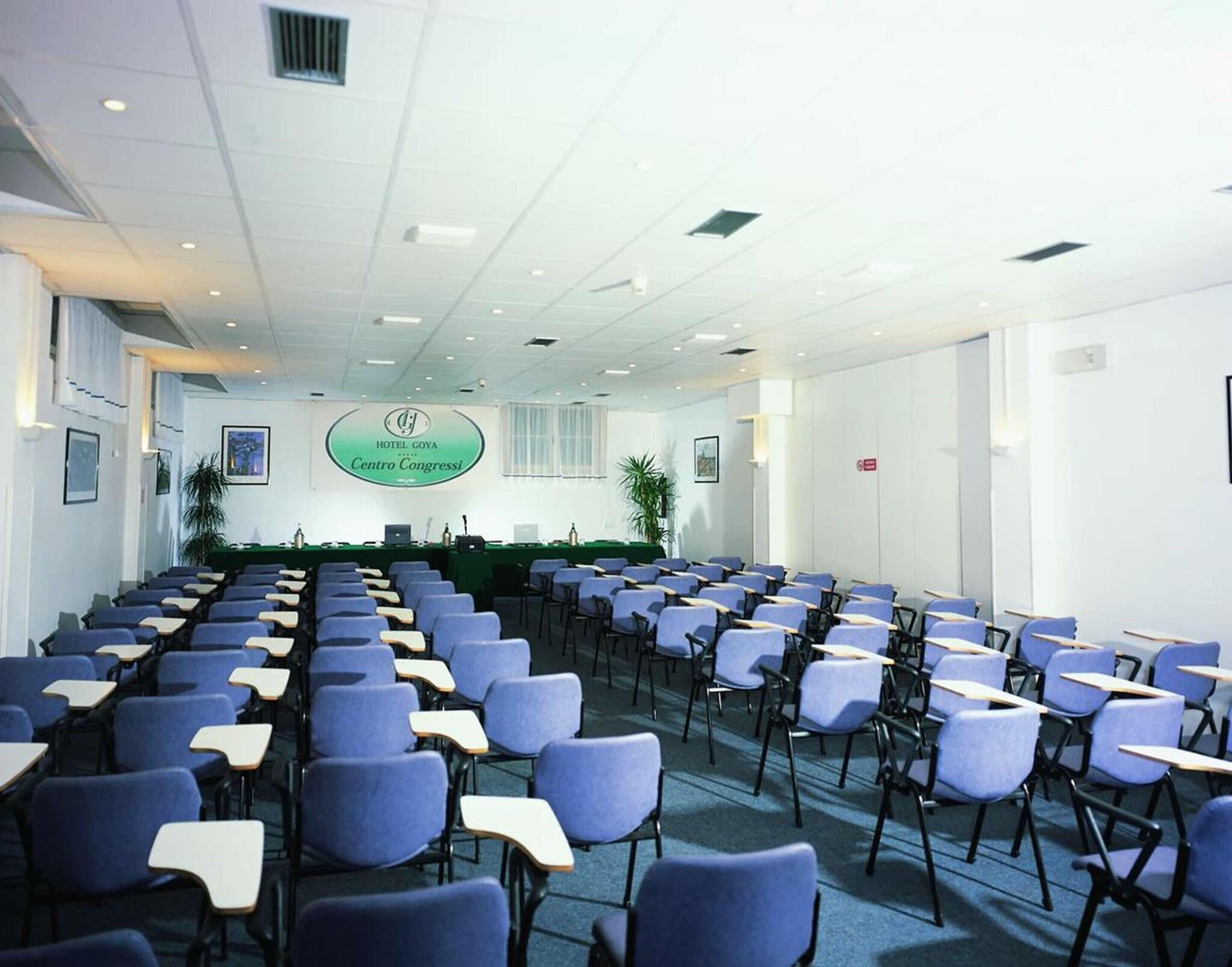 Sala de Reuniones Hotel Goya