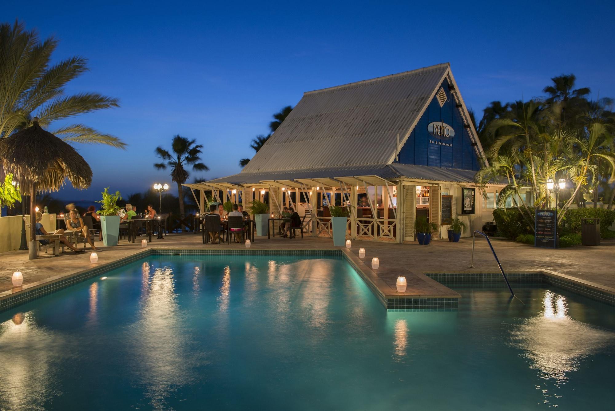 Restaurant LionsDive Beach Resort