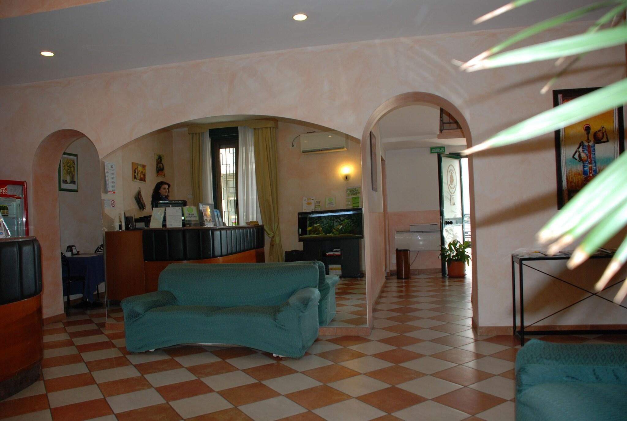 Bar/Salón Hotel Bogart 2
