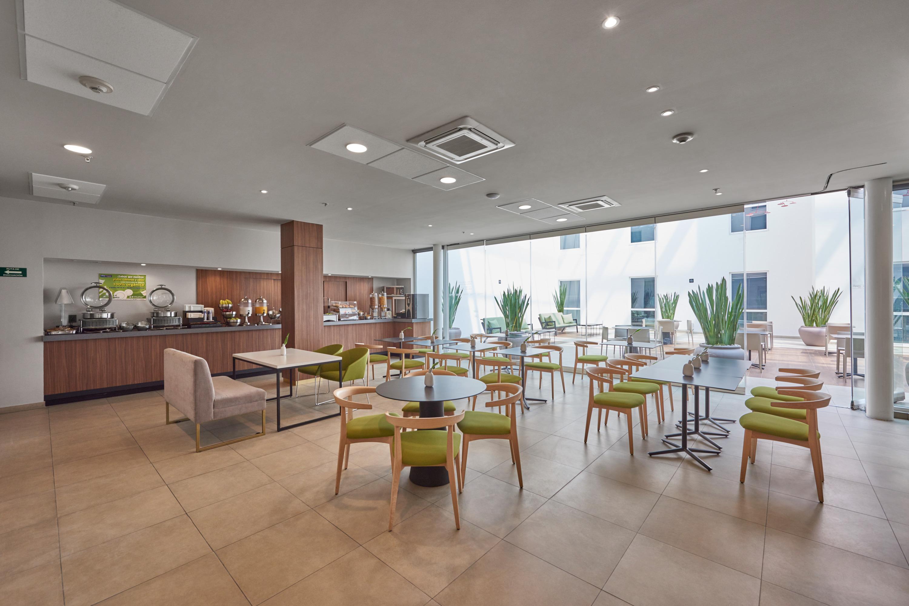 Bar/Salón City Express Plus by Marriott Ciudad de México Insurgentes Sur