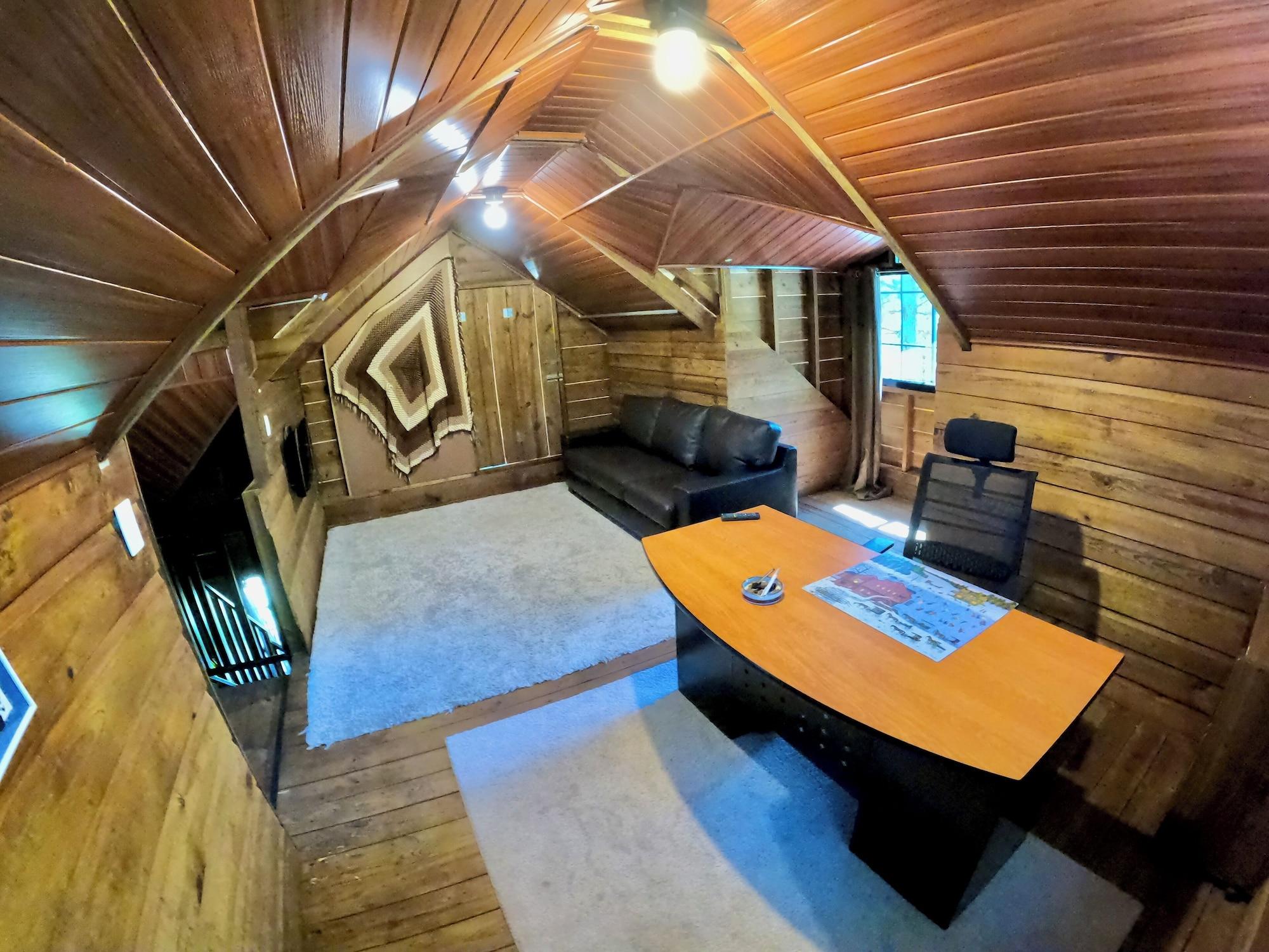 Comodidades del Alojamiento Pine Scape Lodge | Jacuzzi | BBQ | Pool | Mango Hosting