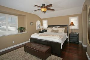 Alquiler Vacacional - Wonderful 2 Bedroom Home in Irvine!  Great for Long Visits or Corporate Housing.