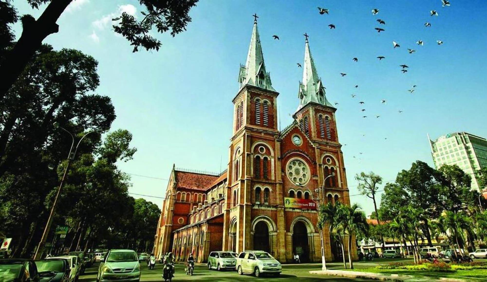 Vista Exterior Ben Thanh Motel