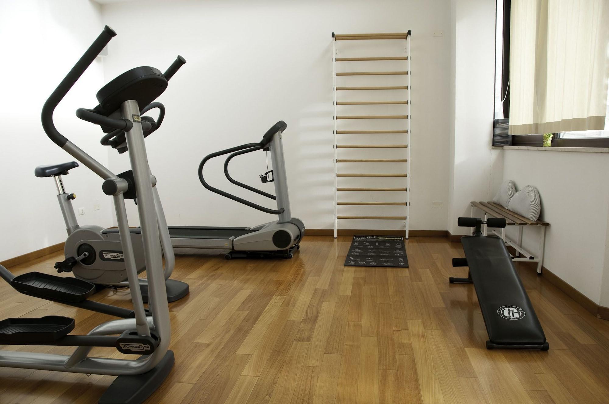 Gimnasio Alexia Palace Hotel Residence