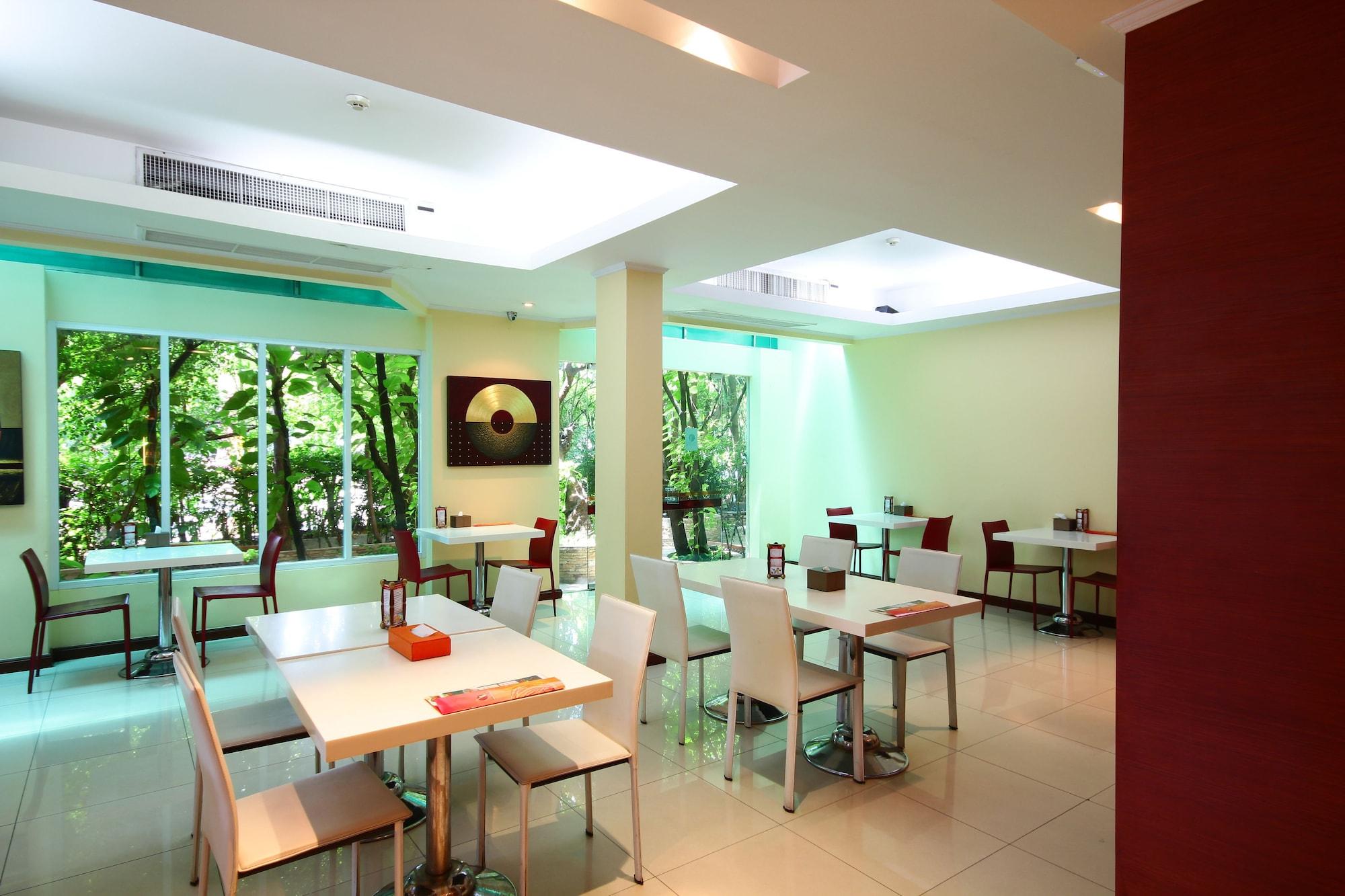 Vista Lobby Calypzo Bangkok