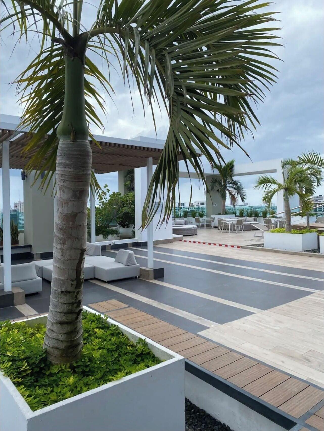 Vista Exterior Piantini Centric Tower Arpel 6