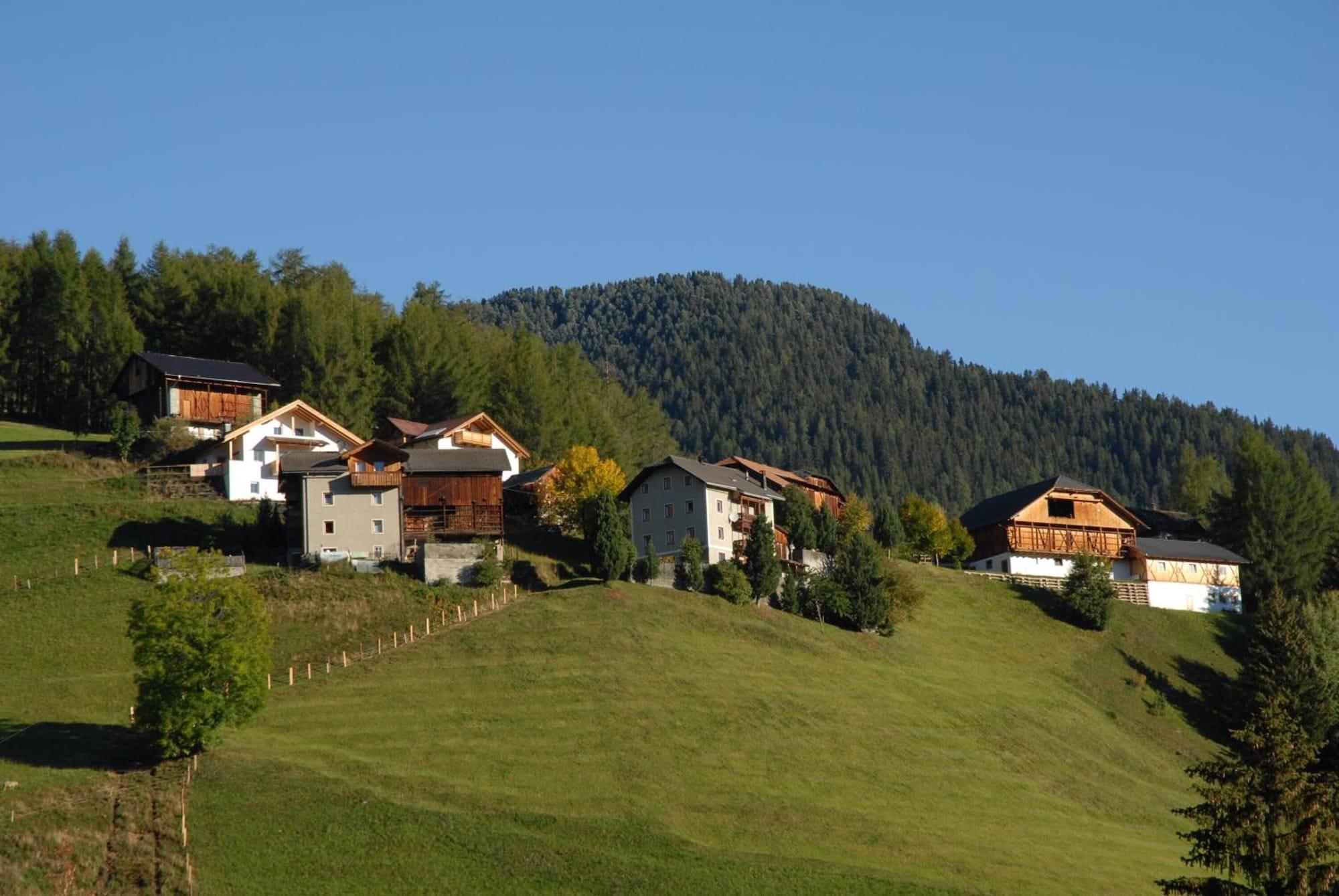 Vista Exterior Hotel Pütia