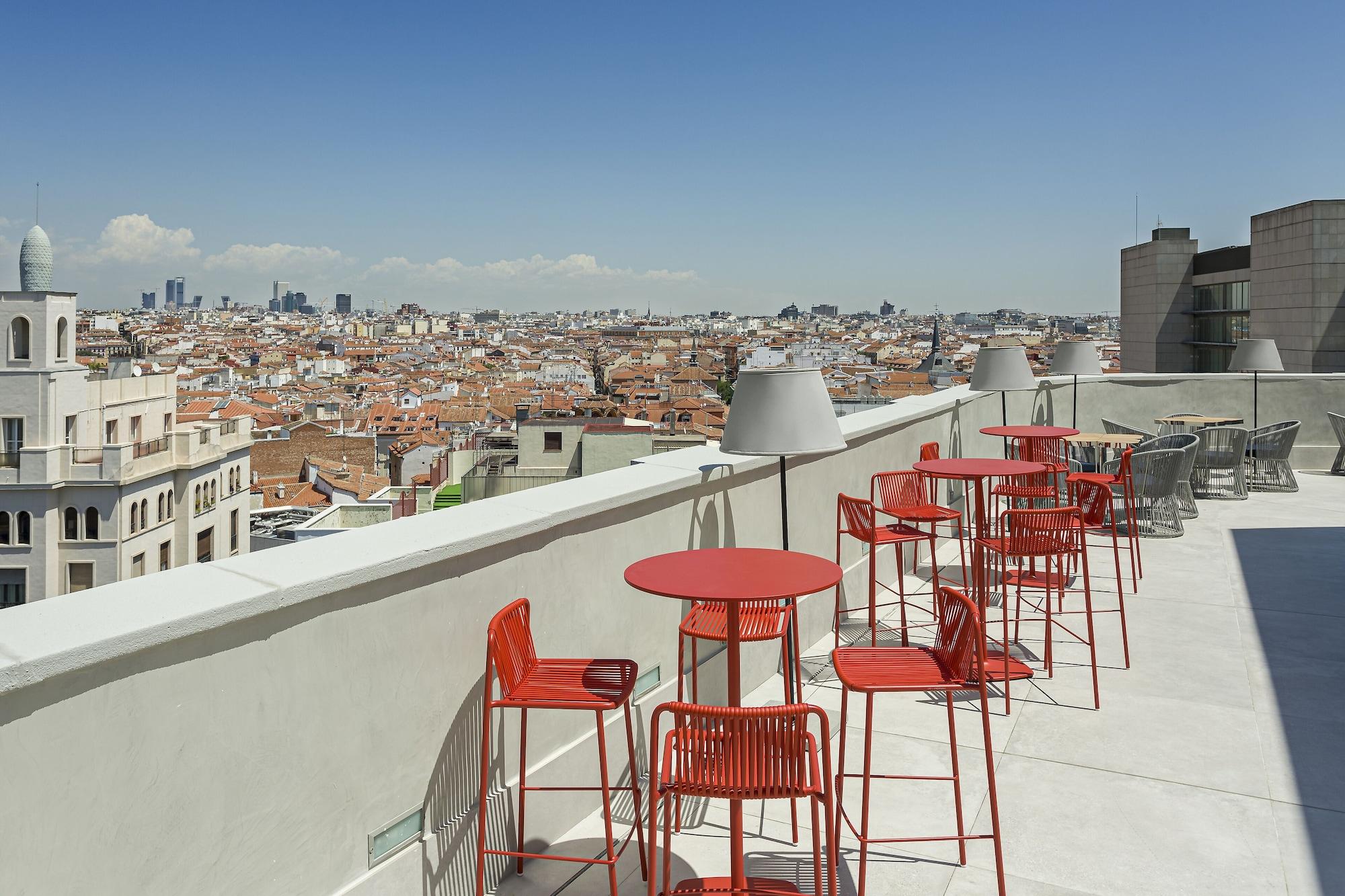 Vista Exterior Room Mate Macarena, Madrid Gran Vía