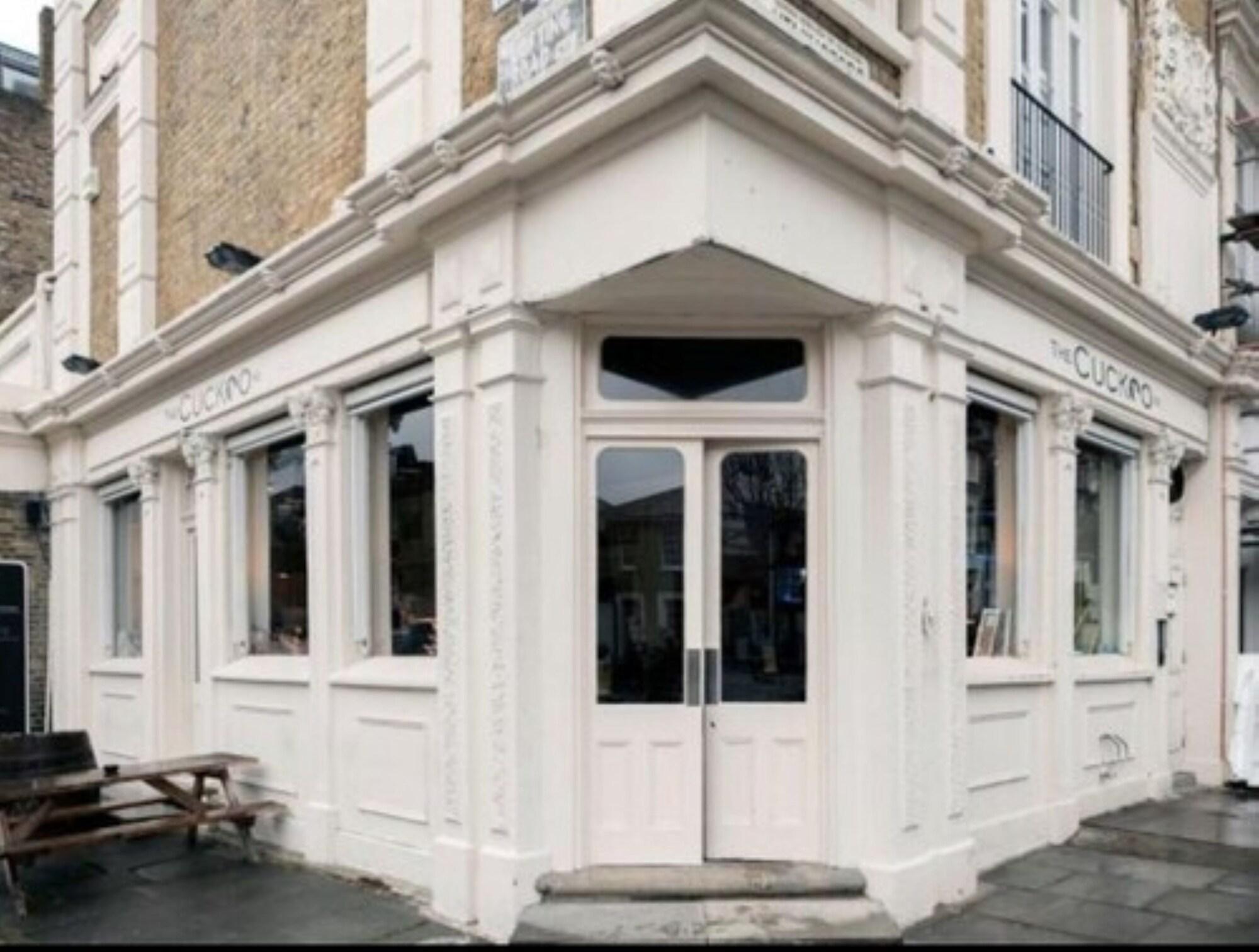 Vista Exterior The Cuckoo N1