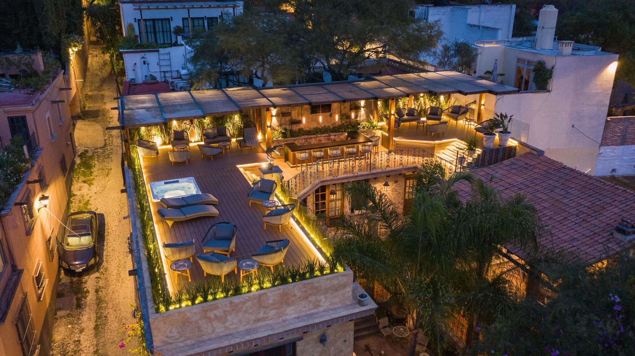 Varios Mansion San Miguel