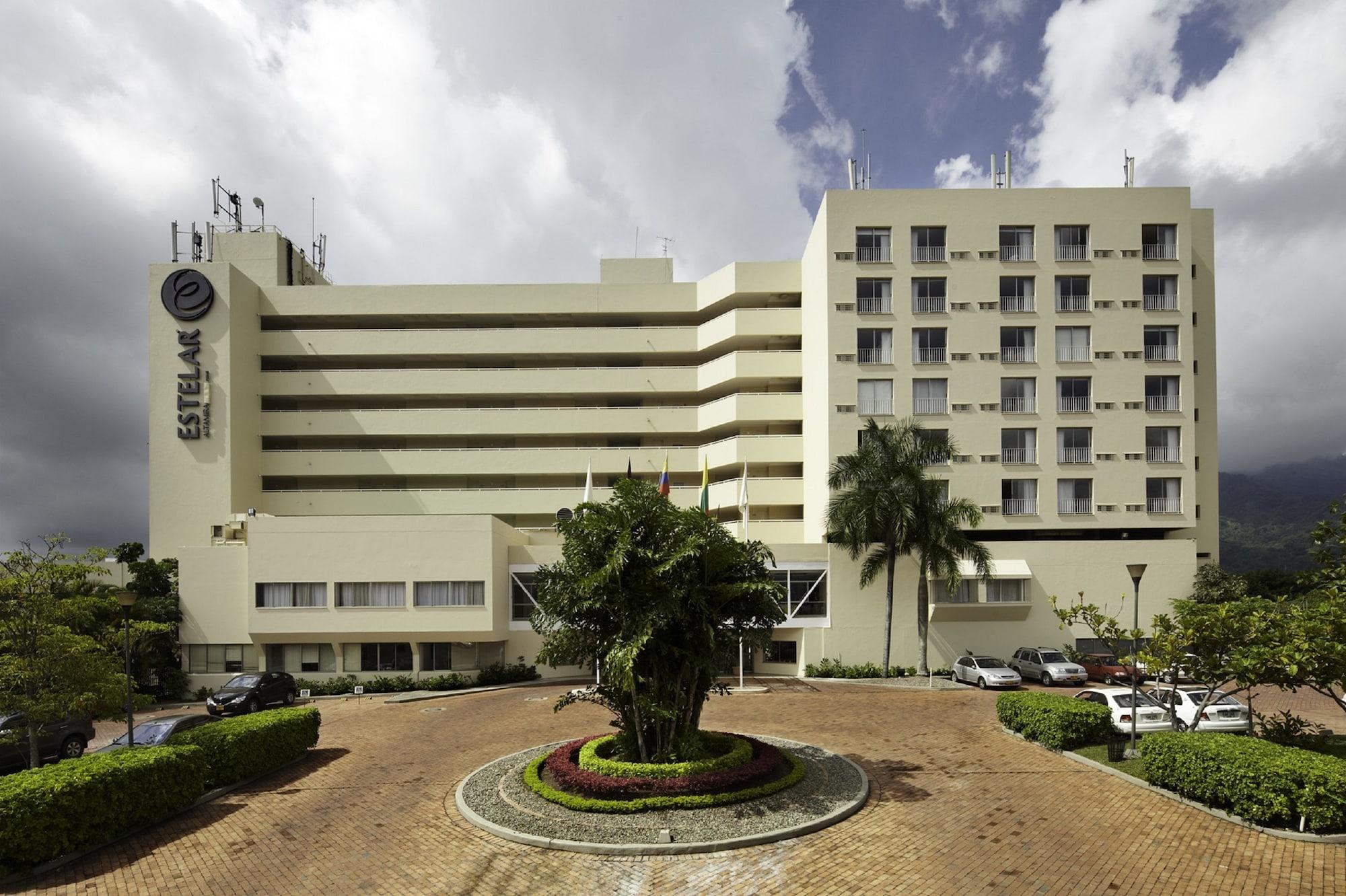Vista Exterior Hotel Estelar Altamira