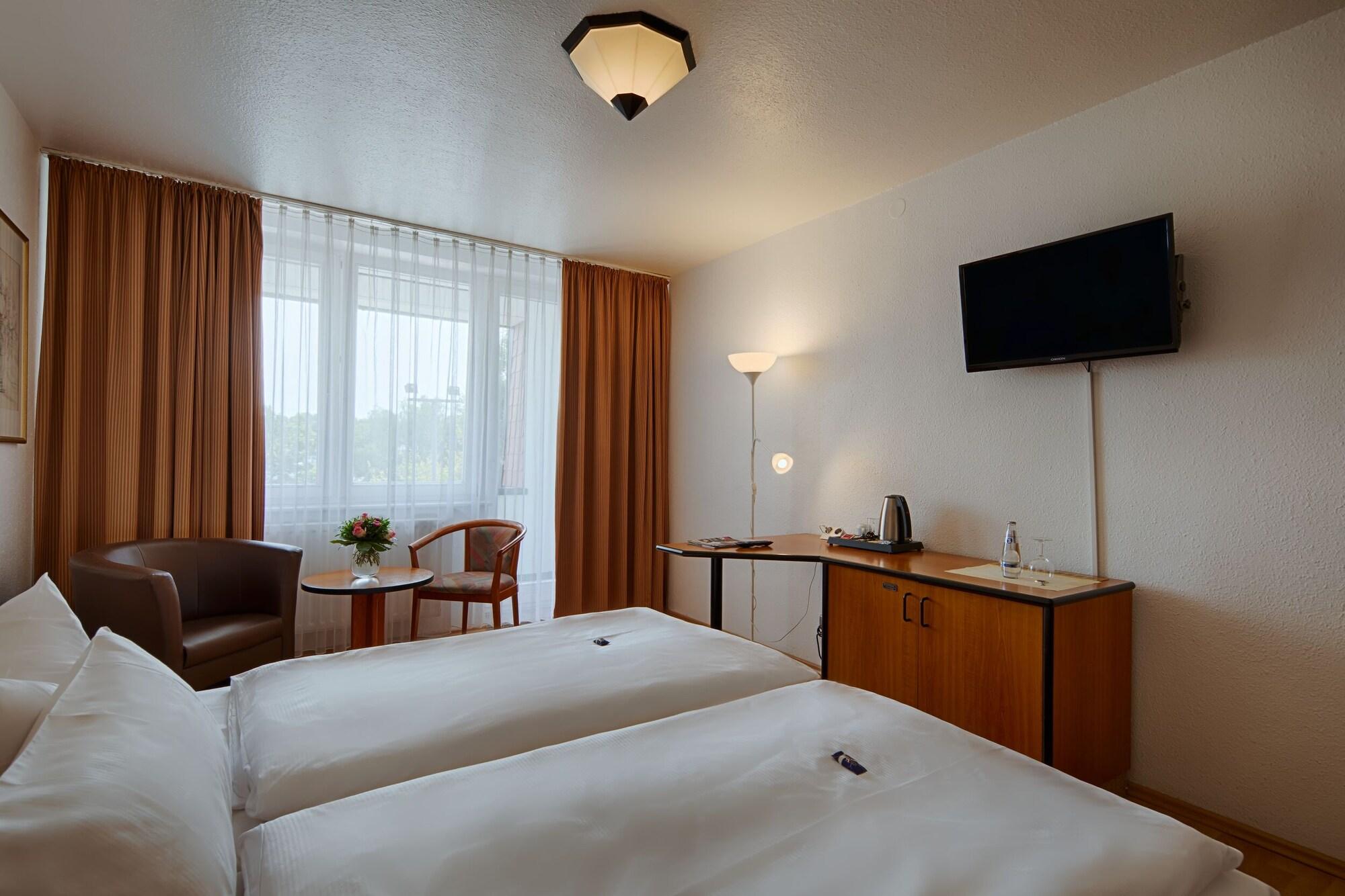 Varios Comfort Hotel Bernau