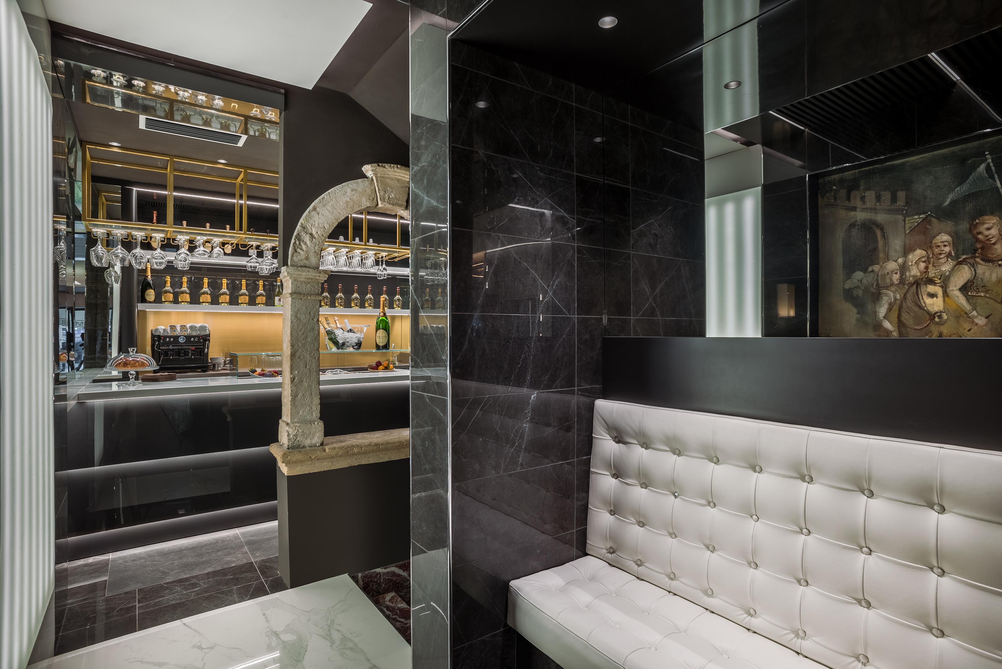 Bar/Salón Hotel Mastino