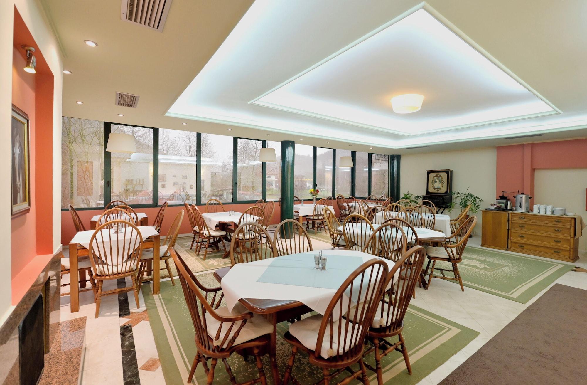 Restaurant Agriani Hotel