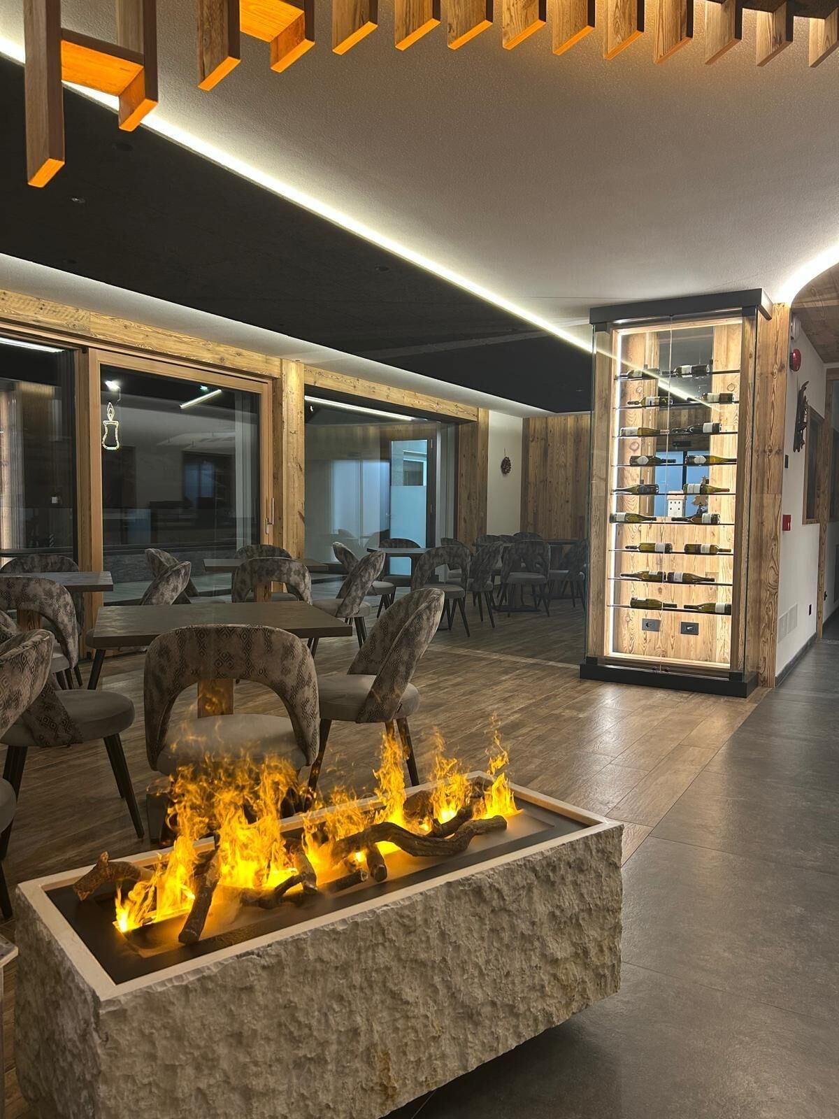 Vista Lobby Dolomites Resort  Formiè