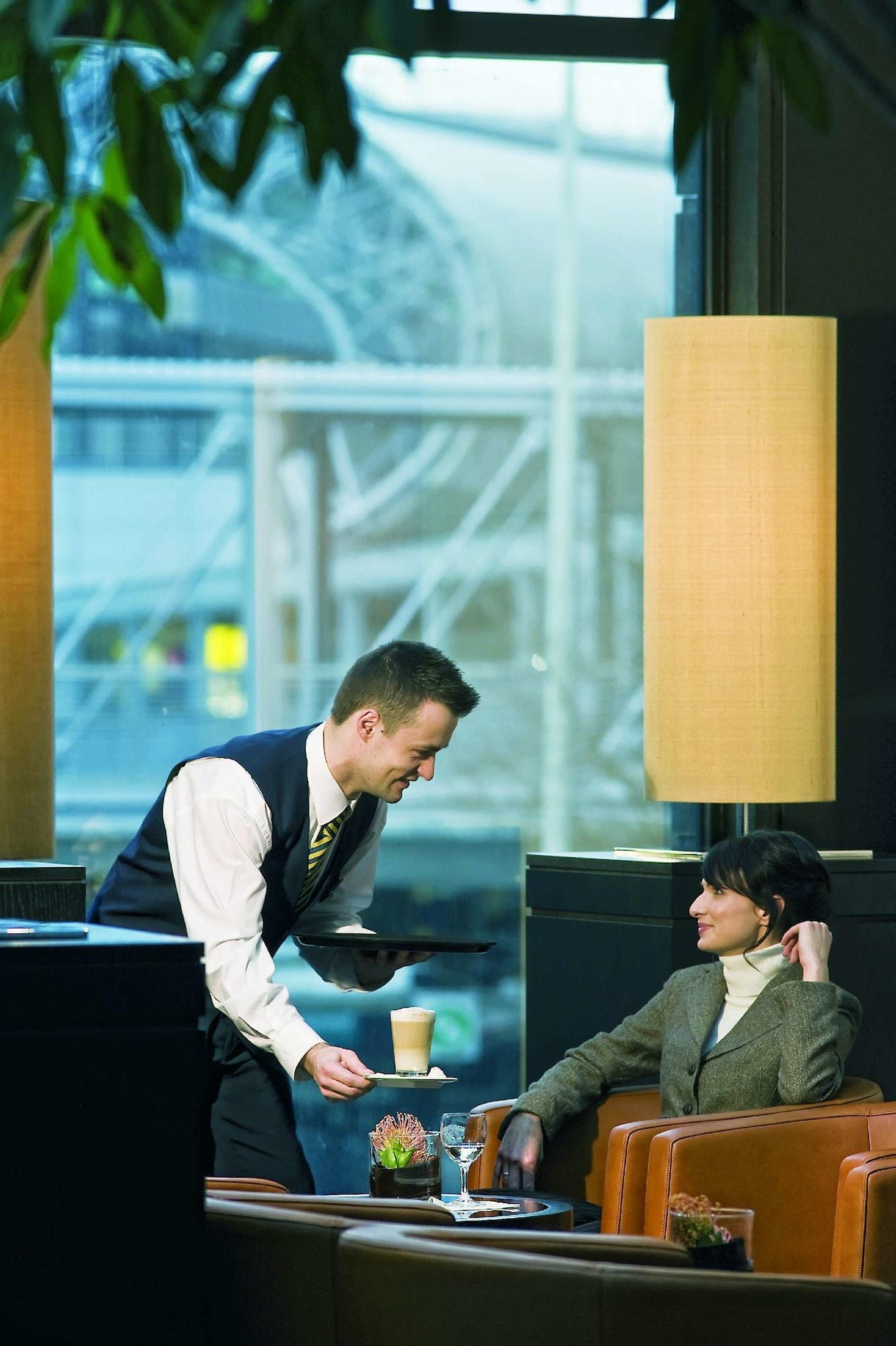 Vista Lobby Maritim Hotel Düsseldorf