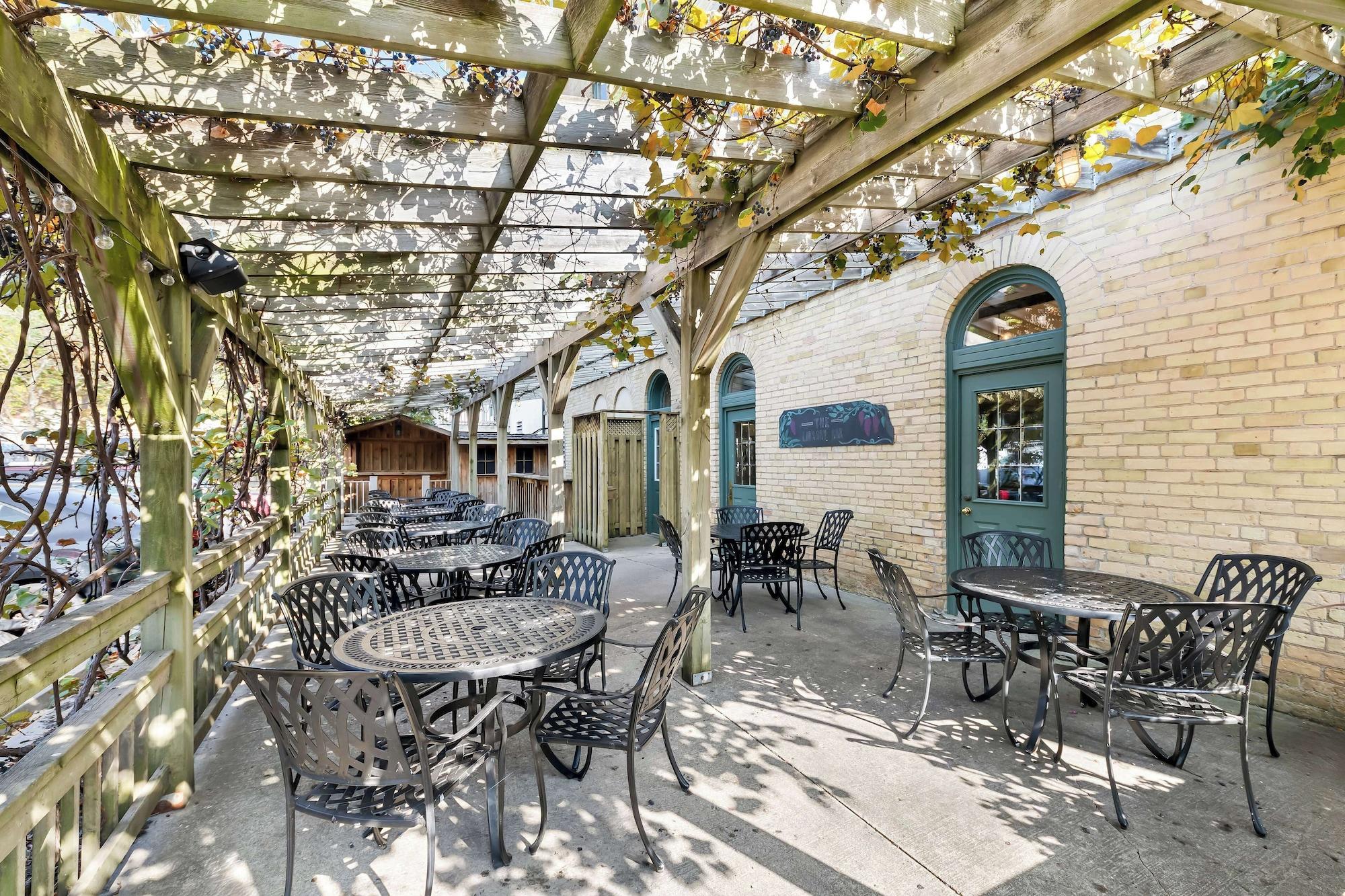 Vista Exterior The Arlington Hotel, Bw Signature Collection