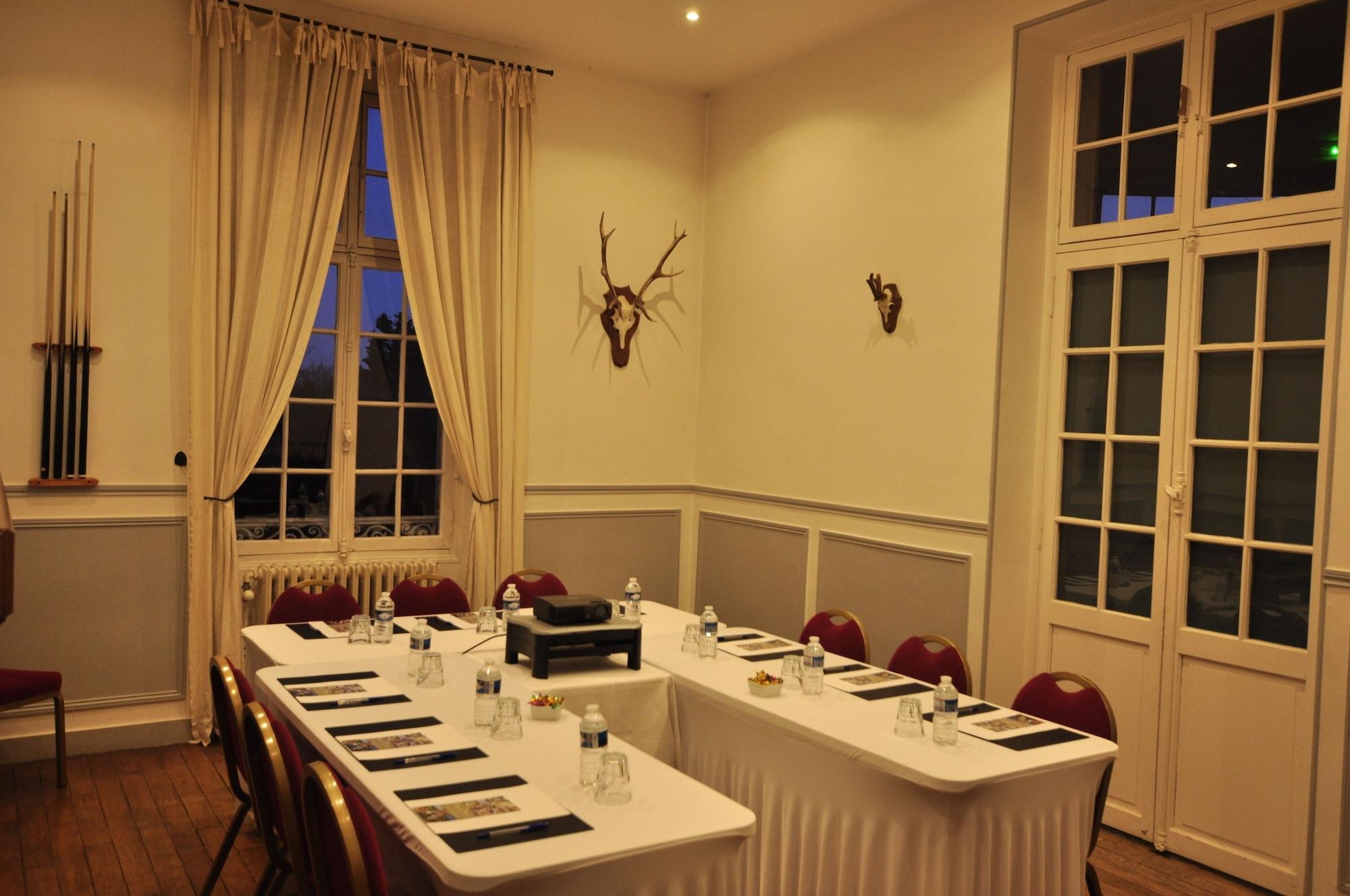 Sala de Reuniones Château de l'Hermitage
