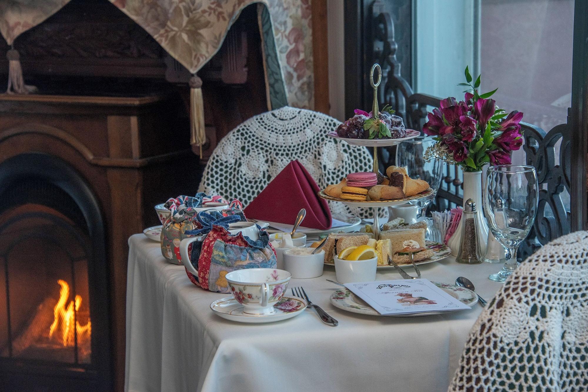 Restaurant Boardwalk Plaza Hotel