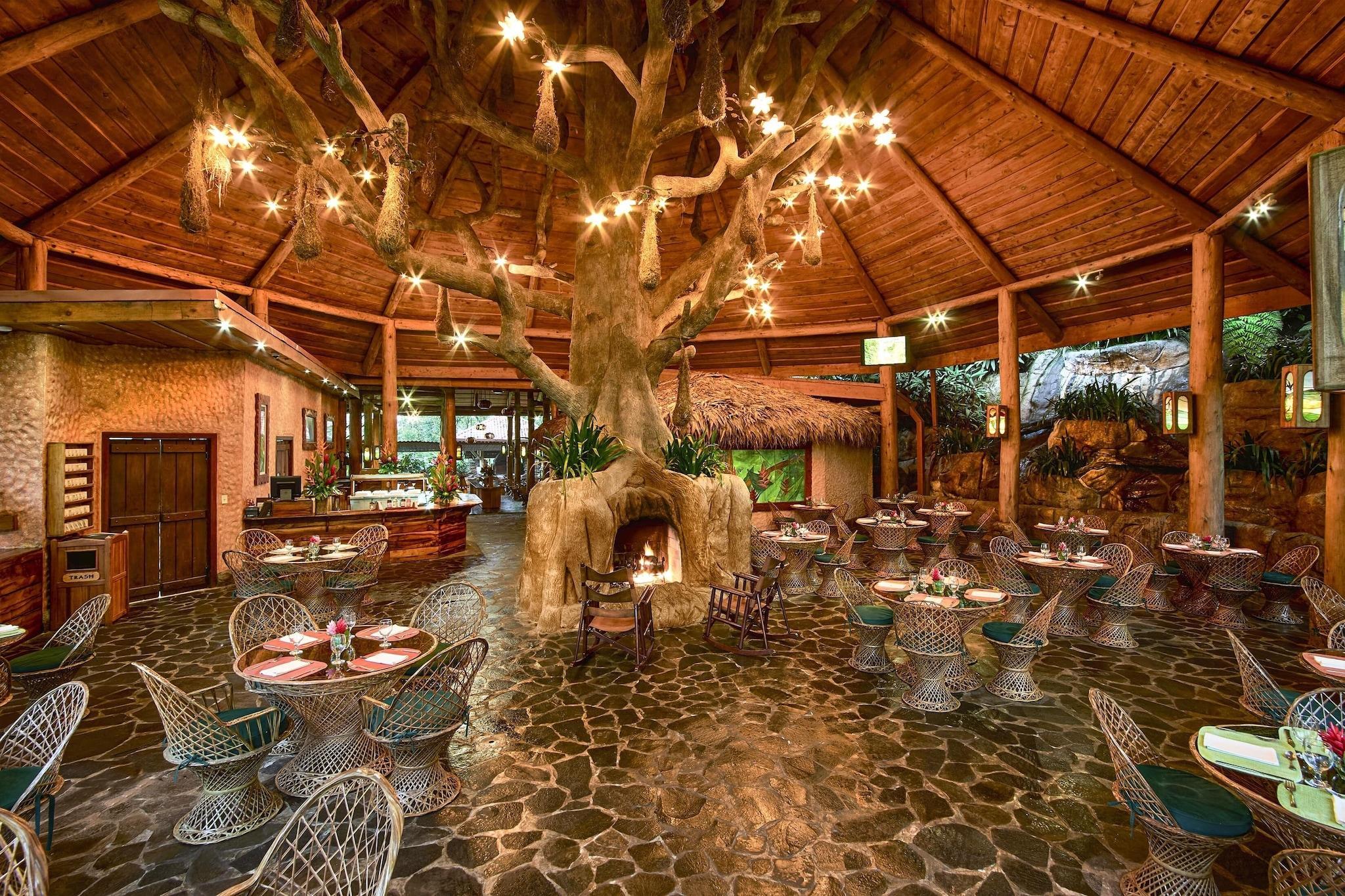 Restaurant The Peace Lodge At La Paz Waterfall Gardens