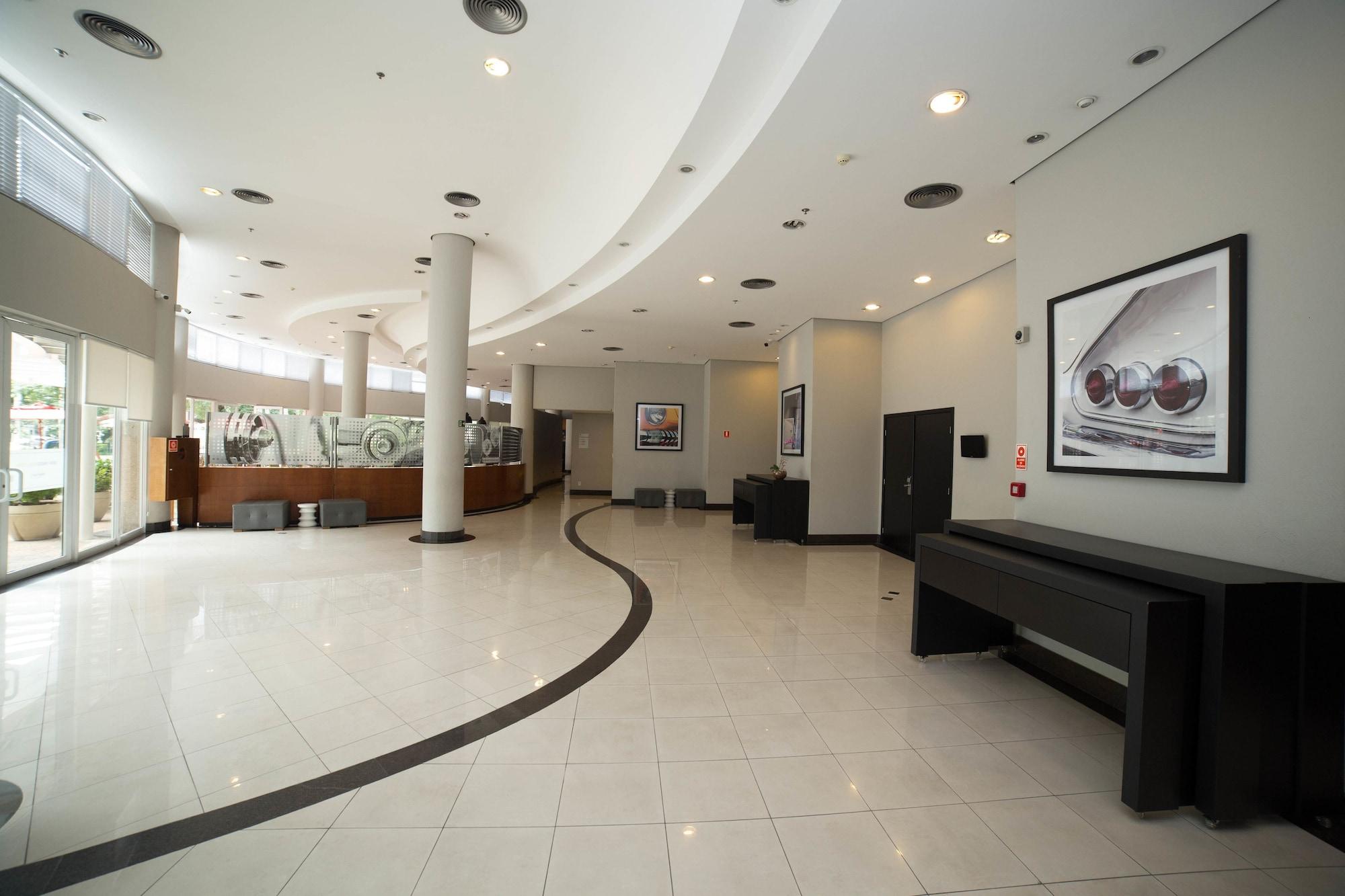 Gimnasio Bristol Santo André Hotel