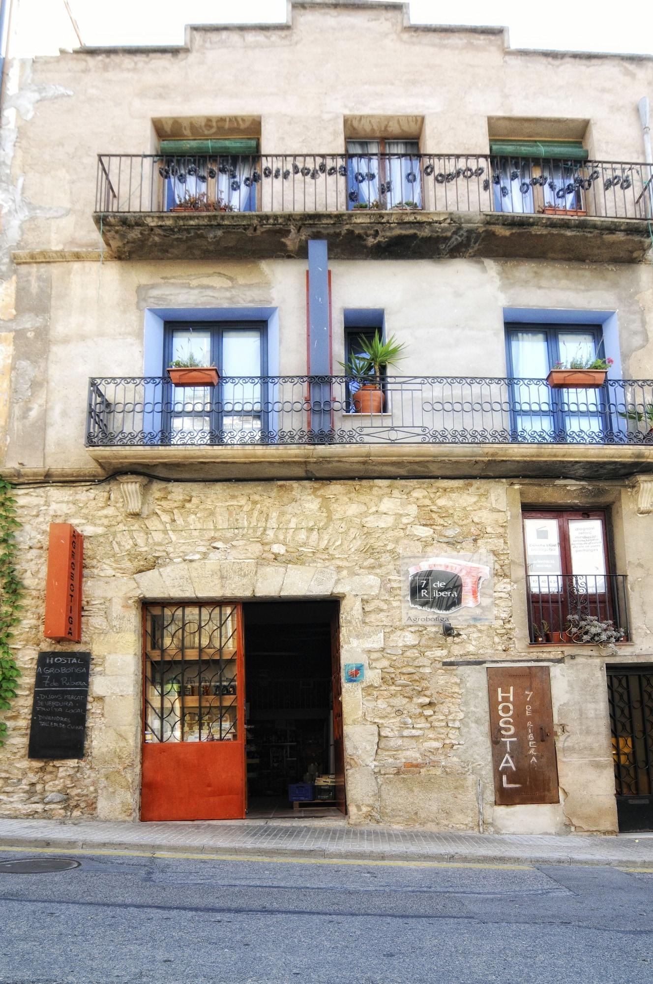 Vista Exterior Hostal Agrobotiga 7 de Ribera