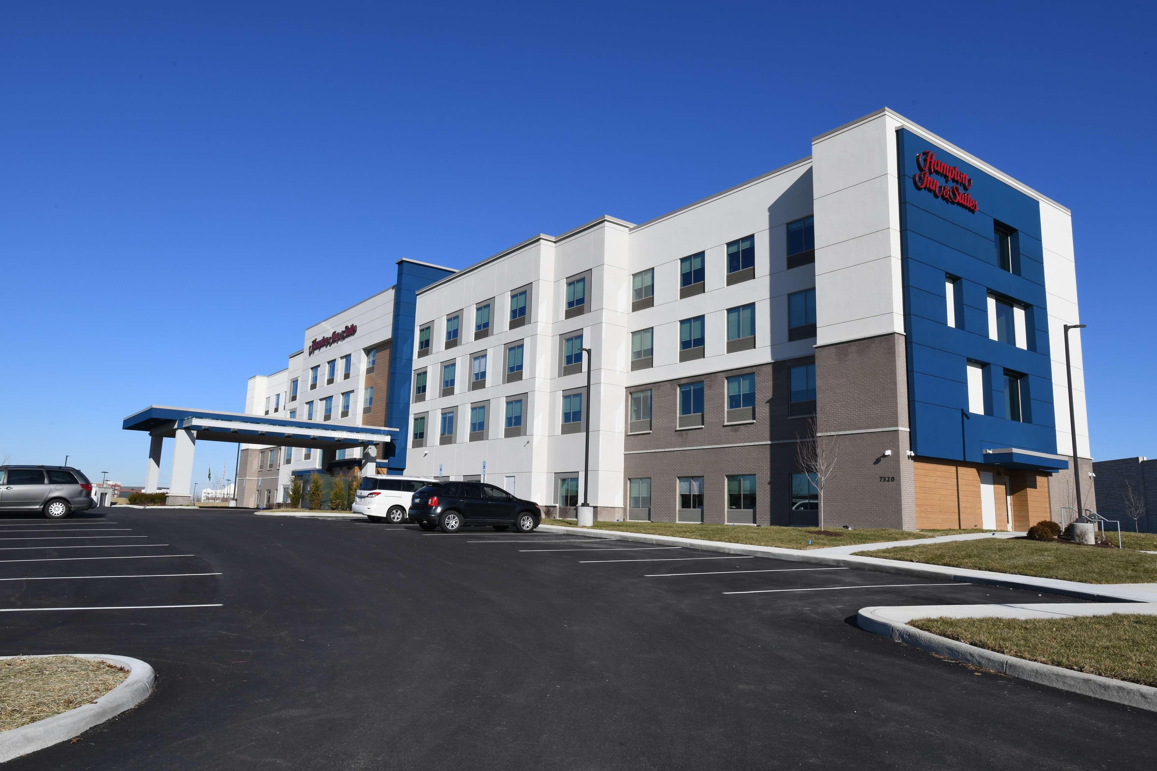 Vista Exterior Hampton Inn & Suites Cincinnati Liberty Township