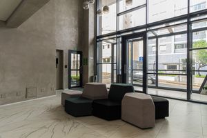 Alquiler Vacacional - Glow Brooklin 1301 – New and Modern 30m Subway