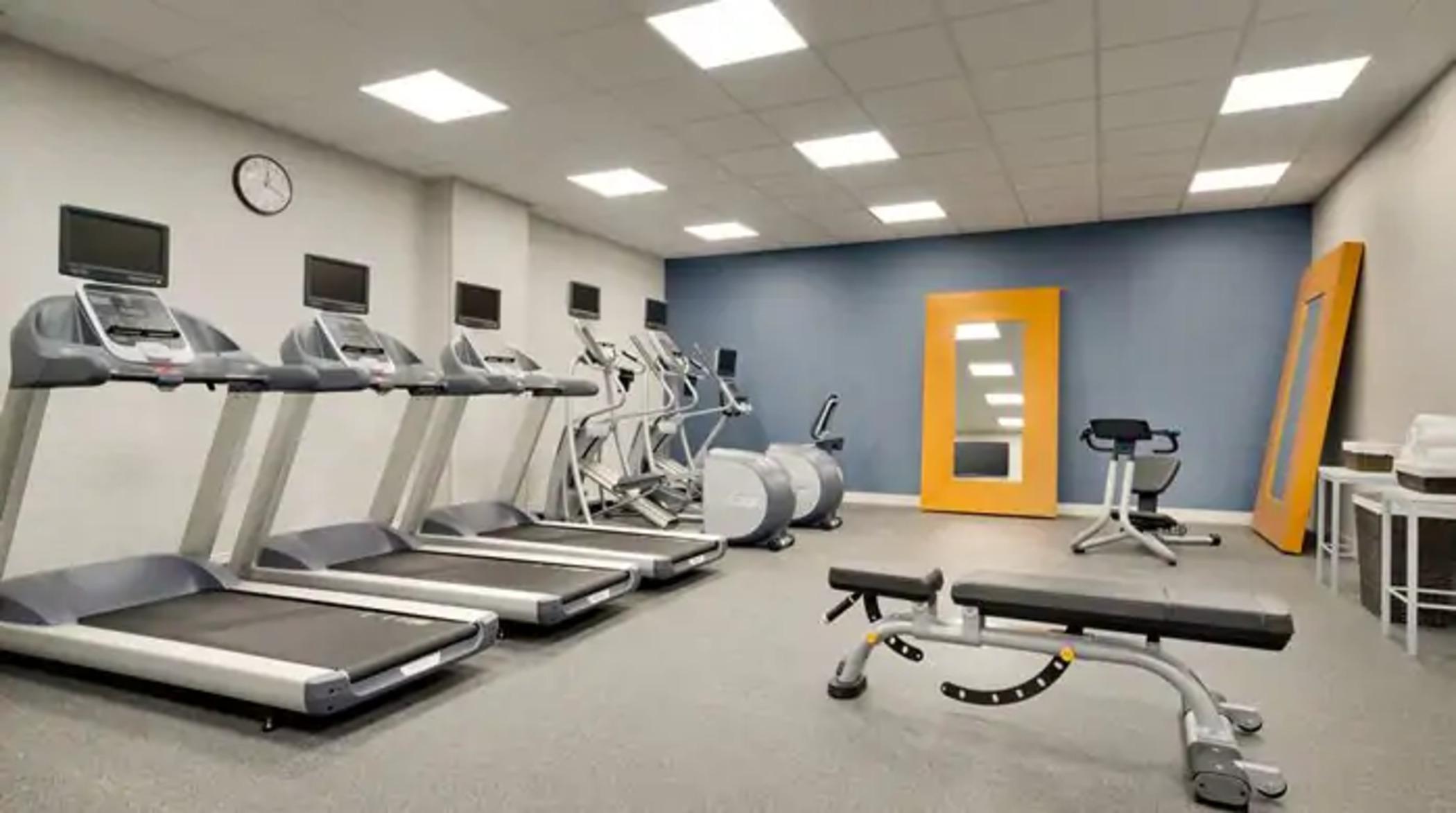 Instalaciones Recreativas Hilton Garden Inn New York Times Square South